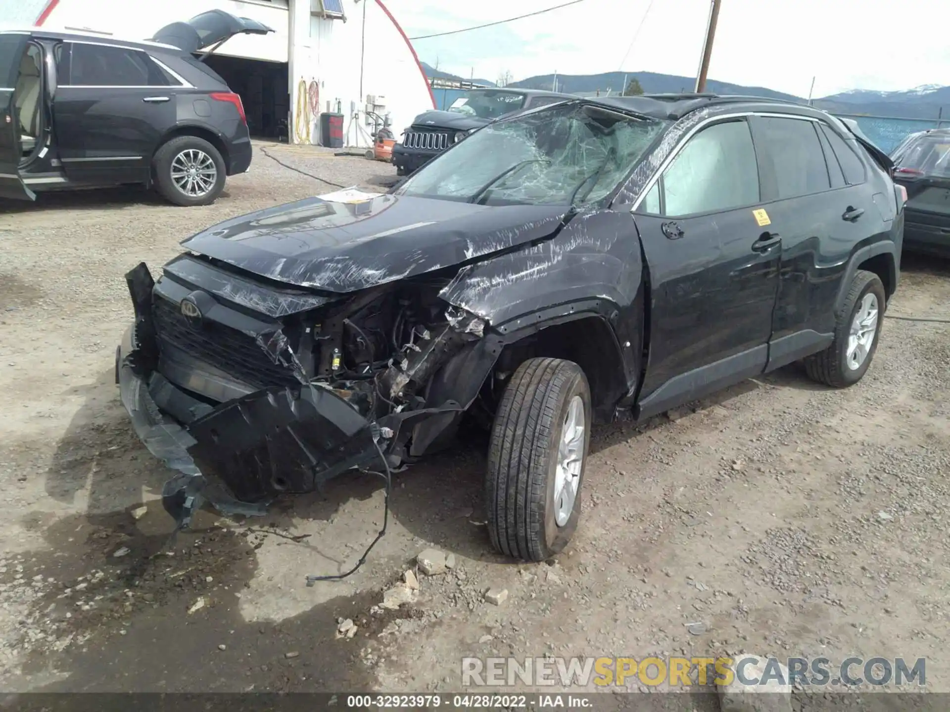 2 Photograph of a damaged car 2T3P1RFV6MC188819 TOYOTA RAV4 2021