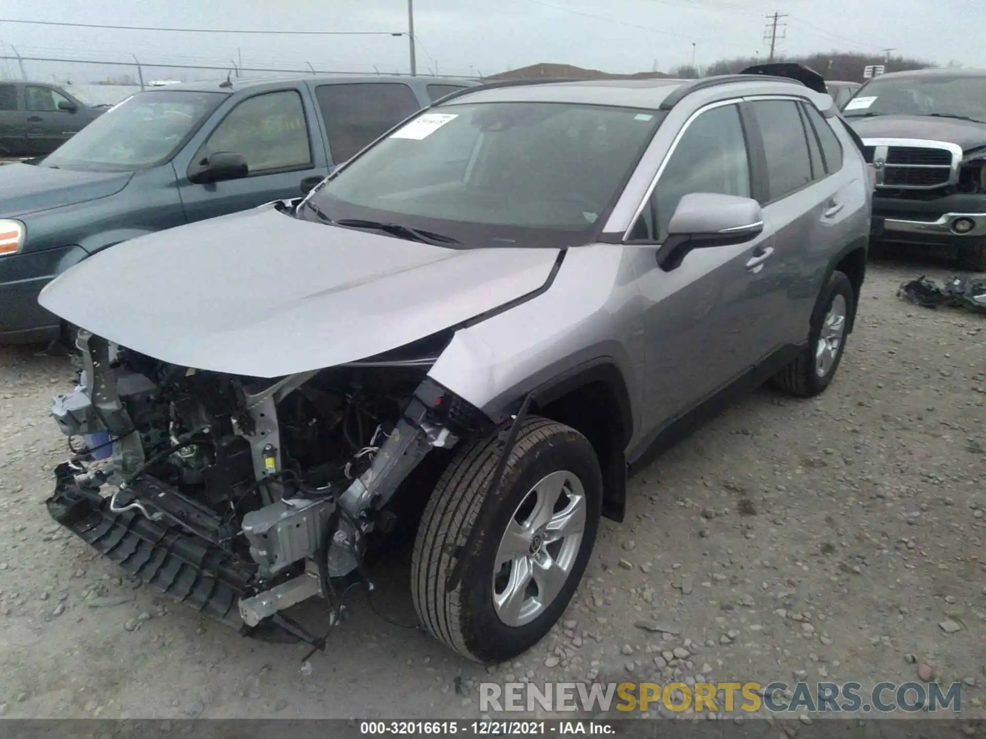 2 Photograph of a damaged car 2T3P1RFV6MC189694 TOYOTA RAV4 2021