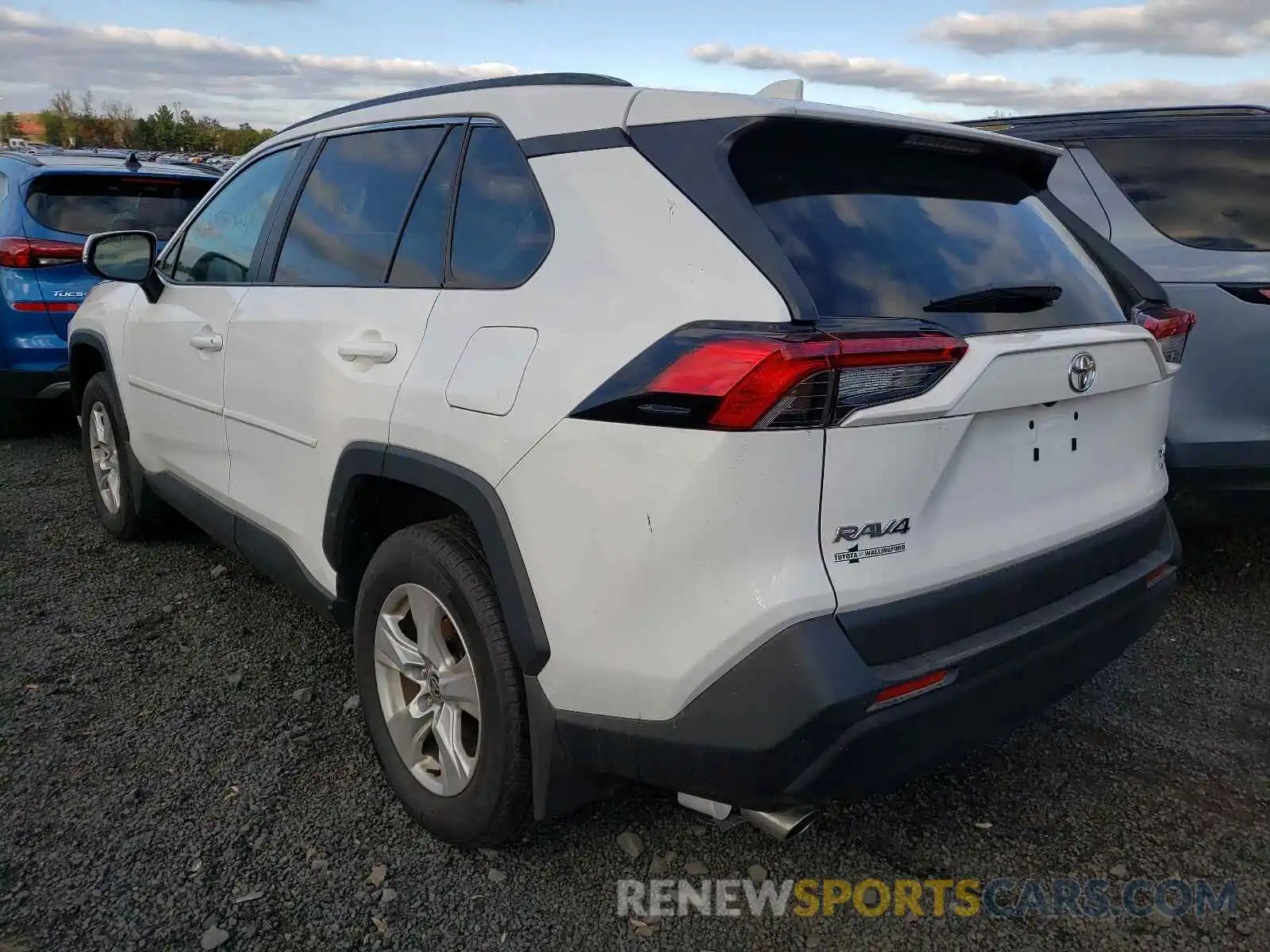 3 Photograph of a damaged car 2T3P1RFV6MC201312 TOYOTA RAV4 2021