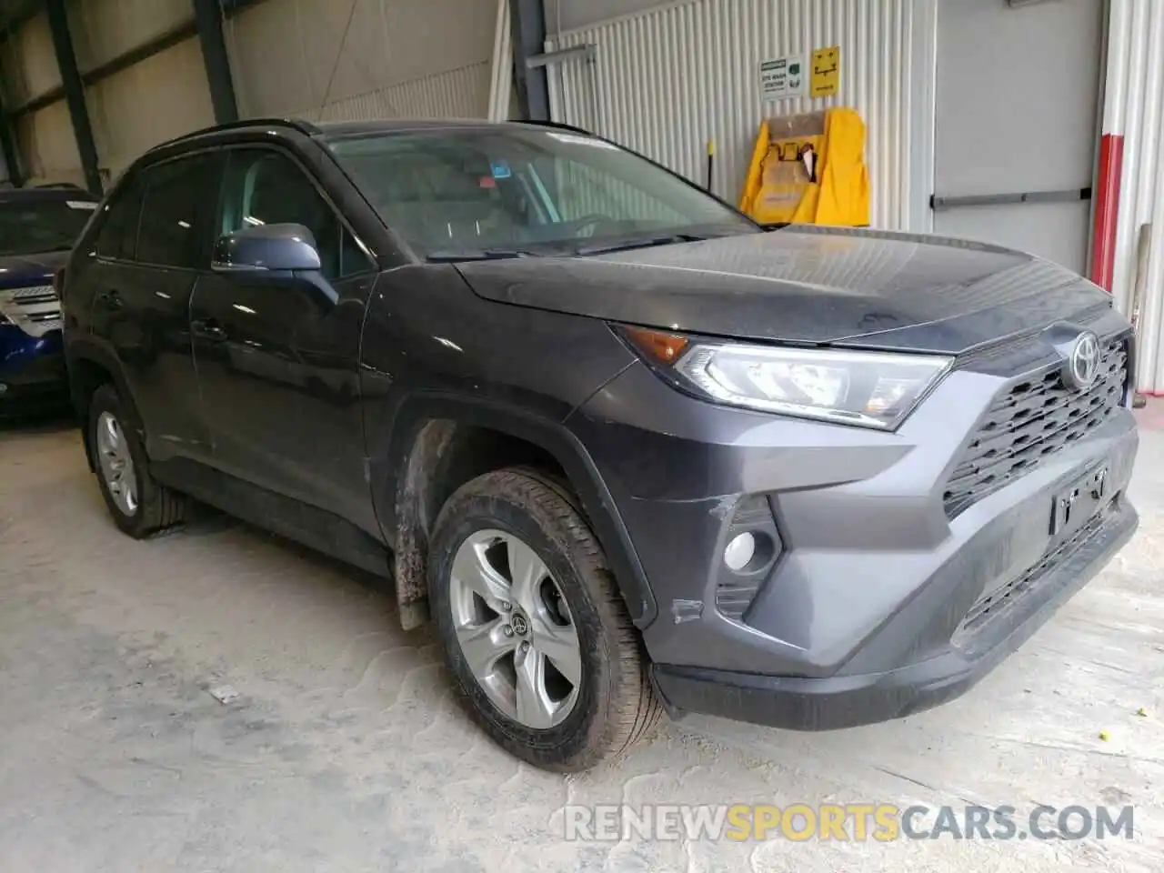 4 Фотография поврежденного автомобиля 2T3P1RFV6MC215386 TOYOTA RAV4 2021