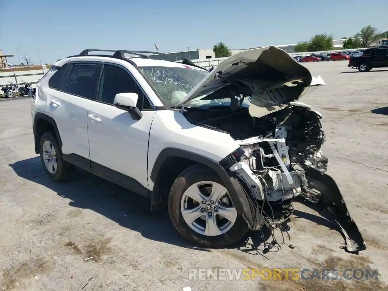 1 Photograph of a damaged car 2T3P1RFV6MC233631 TOYOTA RAV4 2021