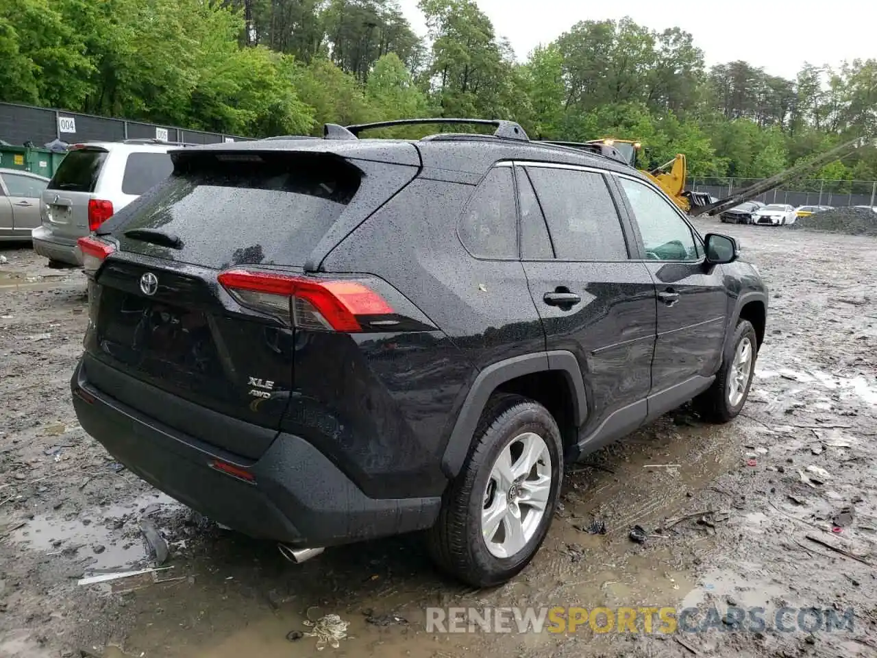 4 Photograph of a damaged car 2T3P1RFV6MC247030 TOYOTA RAV4 2021