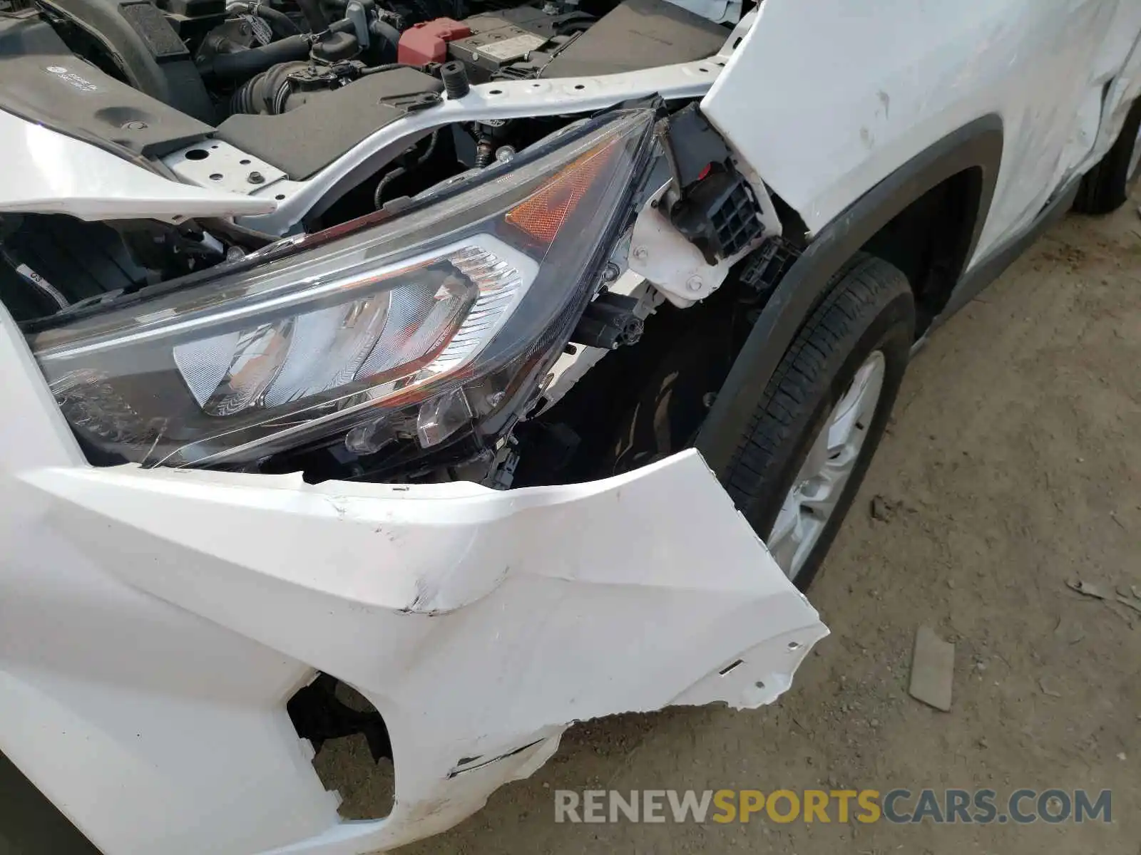 10 Photograph of a damaged car 2T3P1RFV6MW151106 TOYOTA RAV4 2021