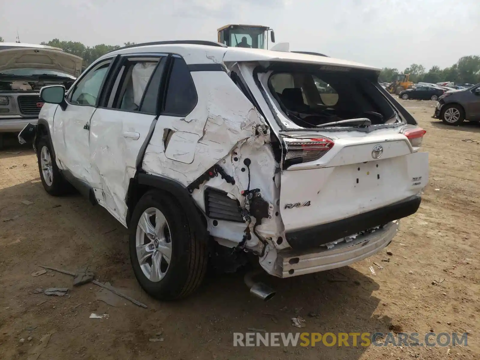 3 Photograph of a damaged car 2T3P1RFV6MW151106 TOYOTA RAV4 2021