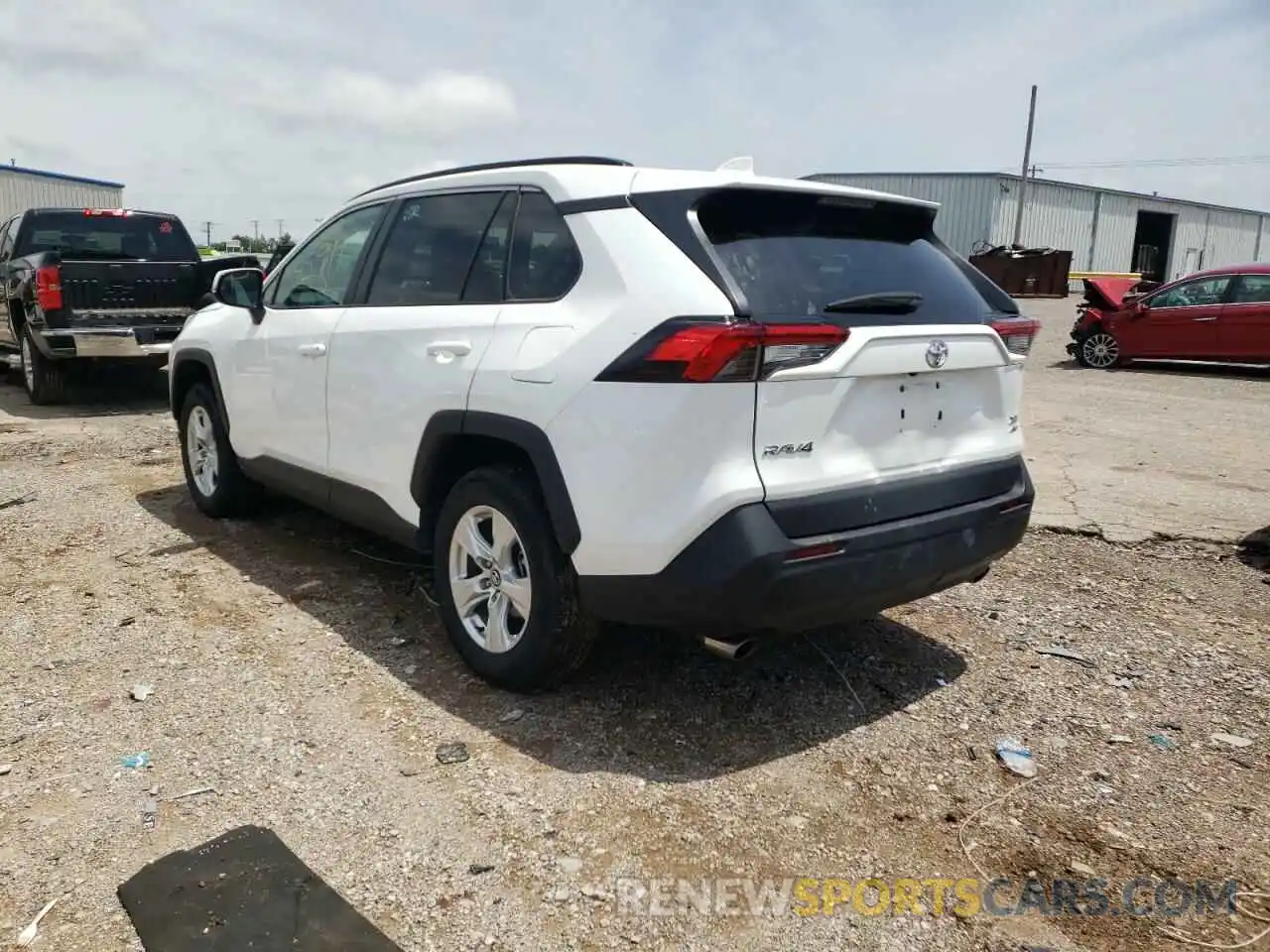 3 Photograph of a damaged car 2T3P1RFV6MW151588 TOYOTA RAV4 2021