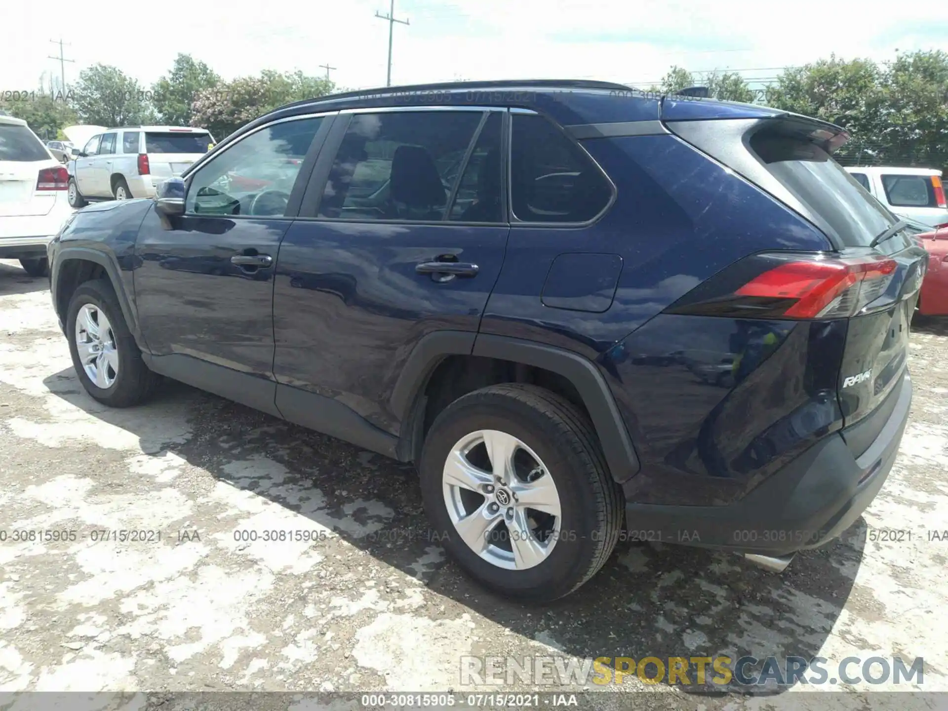 3 Photograph of a damaged car 2T3P1RFV6MW155334 TOYOTA RAV4 2021