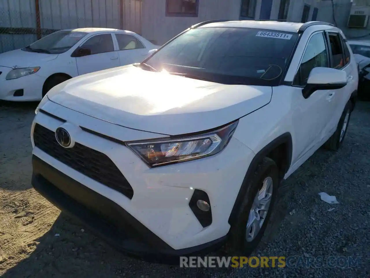 2 Фотография поврежденного автомобиля 2T3P1RFV6MW157116 TOYOTA RAV4 2021