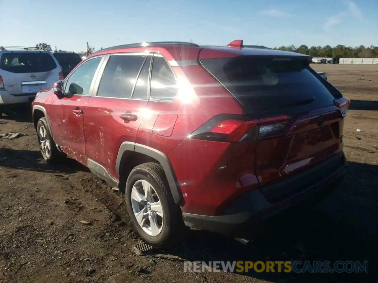 3 Photograph of a damaged car 2T3P1RFV6MW158654 TOYOTA RAV4 2021