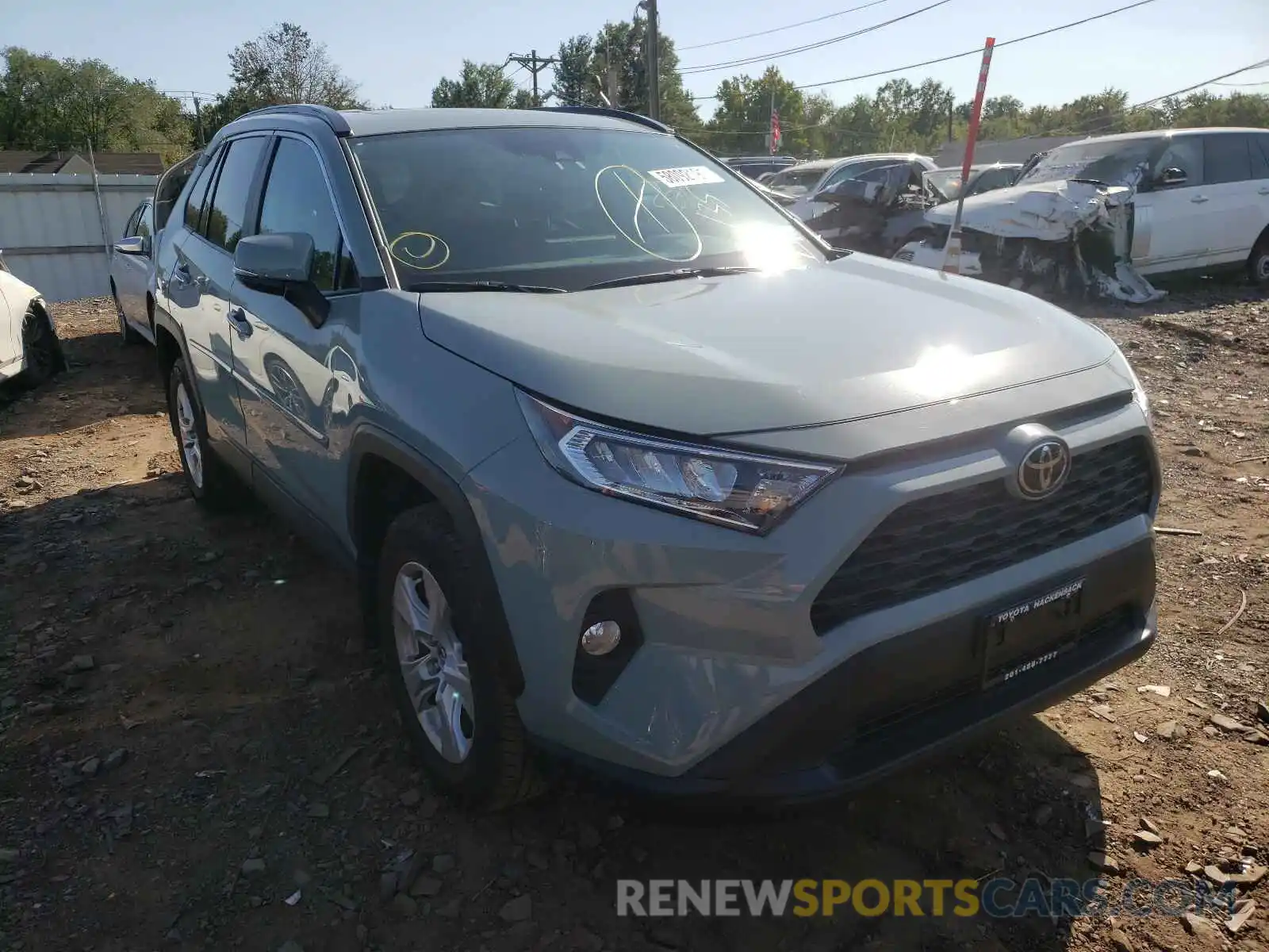 1 Photograph of a damaged car 2T3P1RFV6MW169217 TOYOTA RAV4 2021