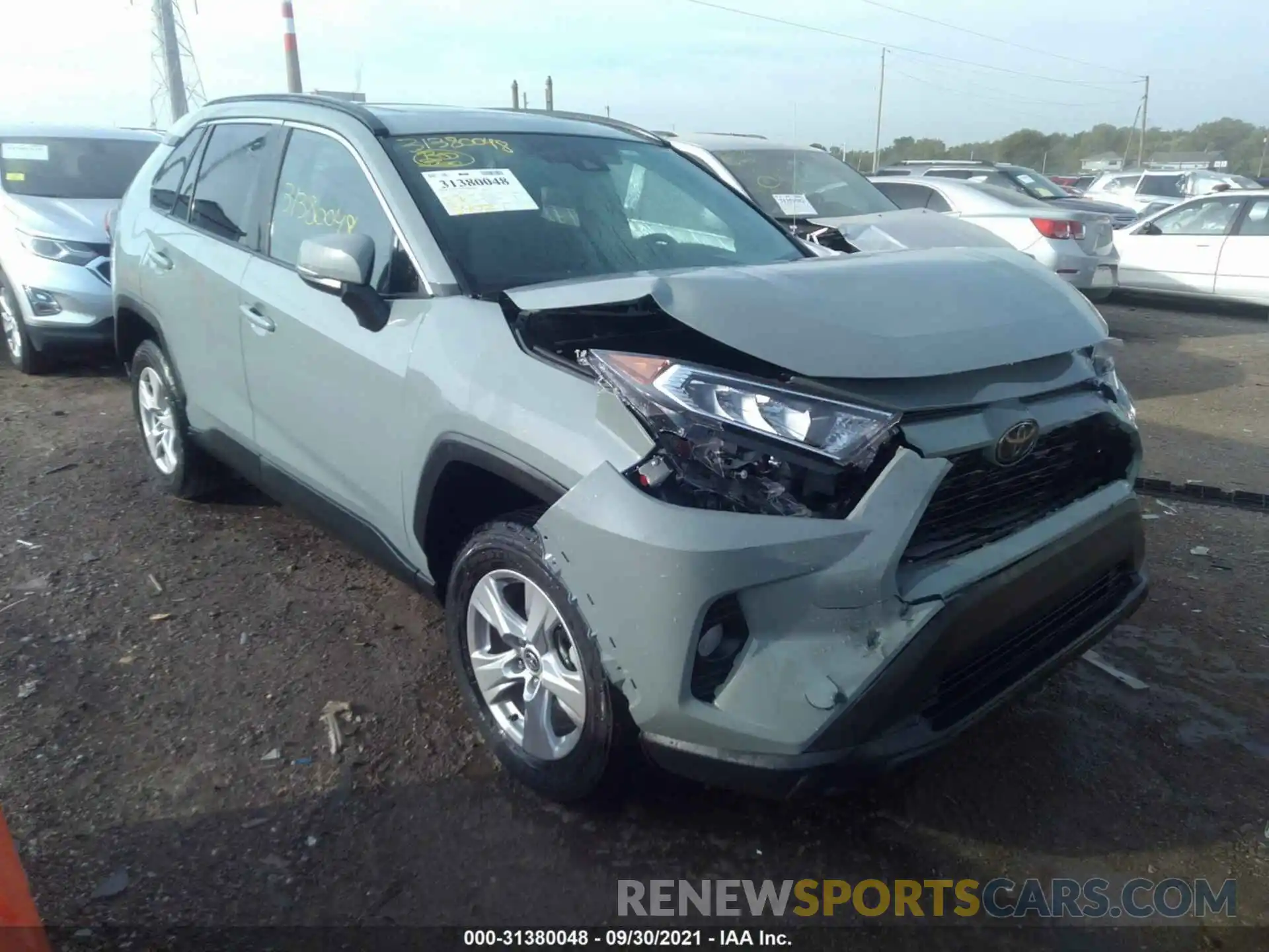 1 Photograph of a damaged car 2T3P1RFV6MW171016 TOYOTA RAV4 2021