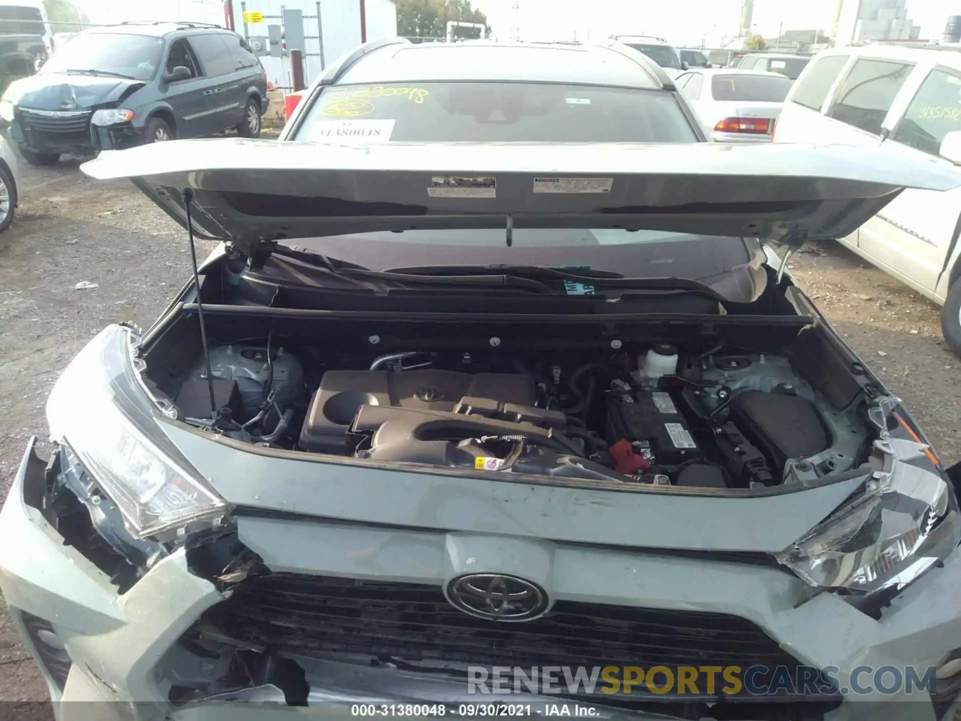 10 Photograph of a damaged car 2T3P1RFV6MW171016 TOYOTA RAV4 2021