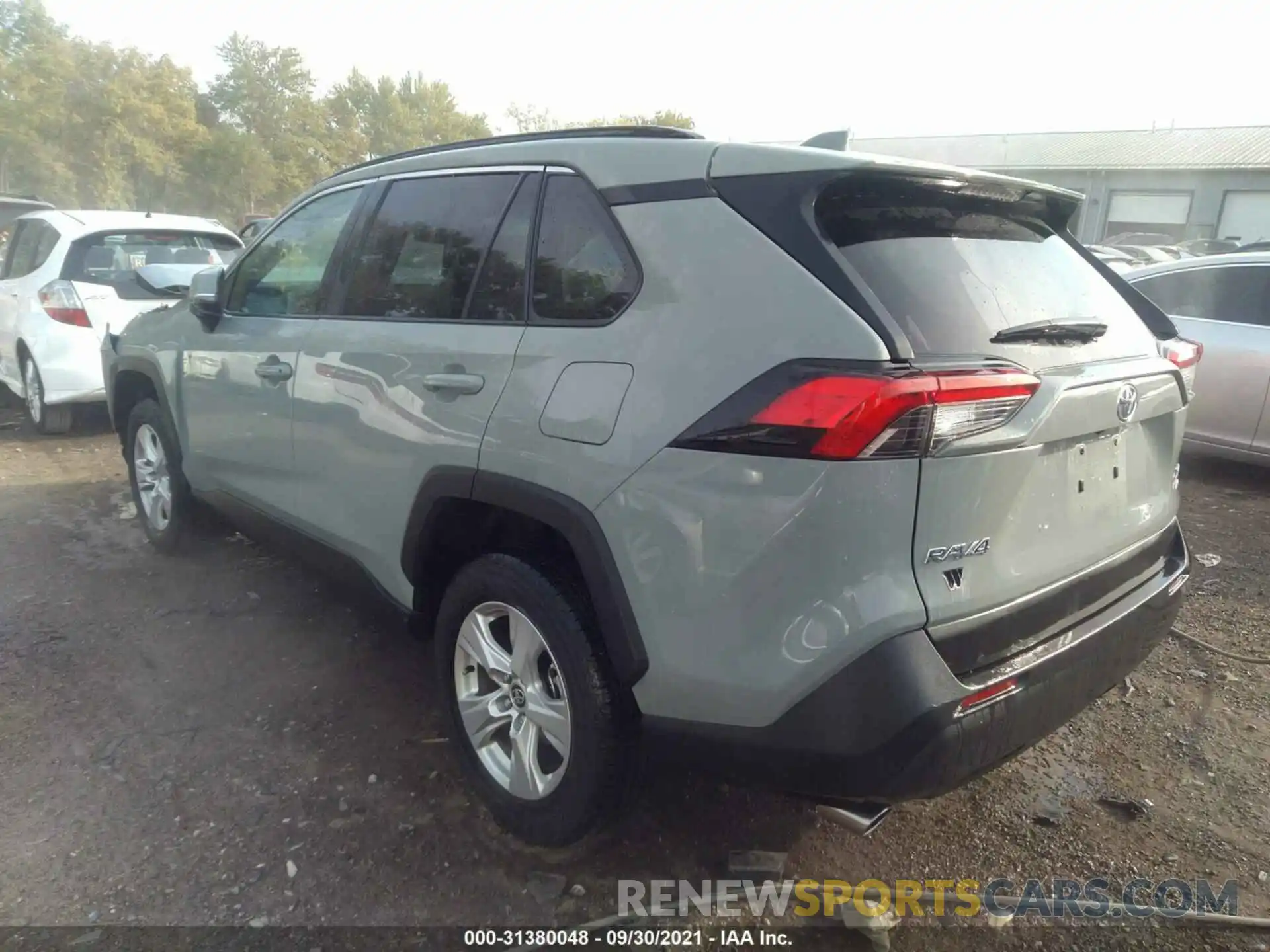 3 Фотография поврежденного автомобиля 2T3P1RFV6MW171016 TOYOTA RAV4 2021