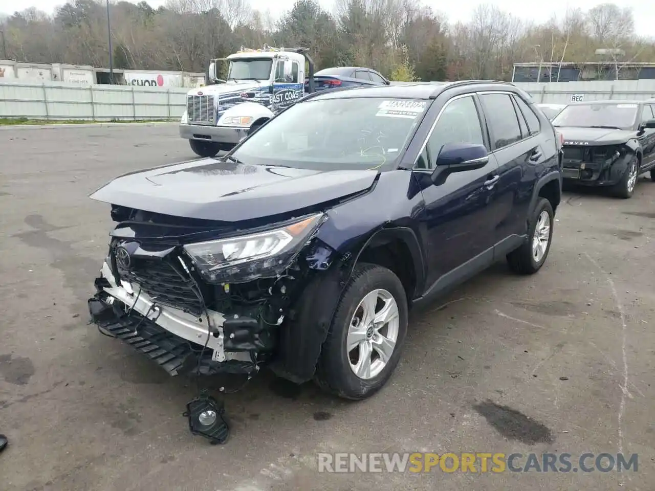 2 Photograph of a damaged car 2T3P1RFV6MW172800 TOYOTA RAV4 2021