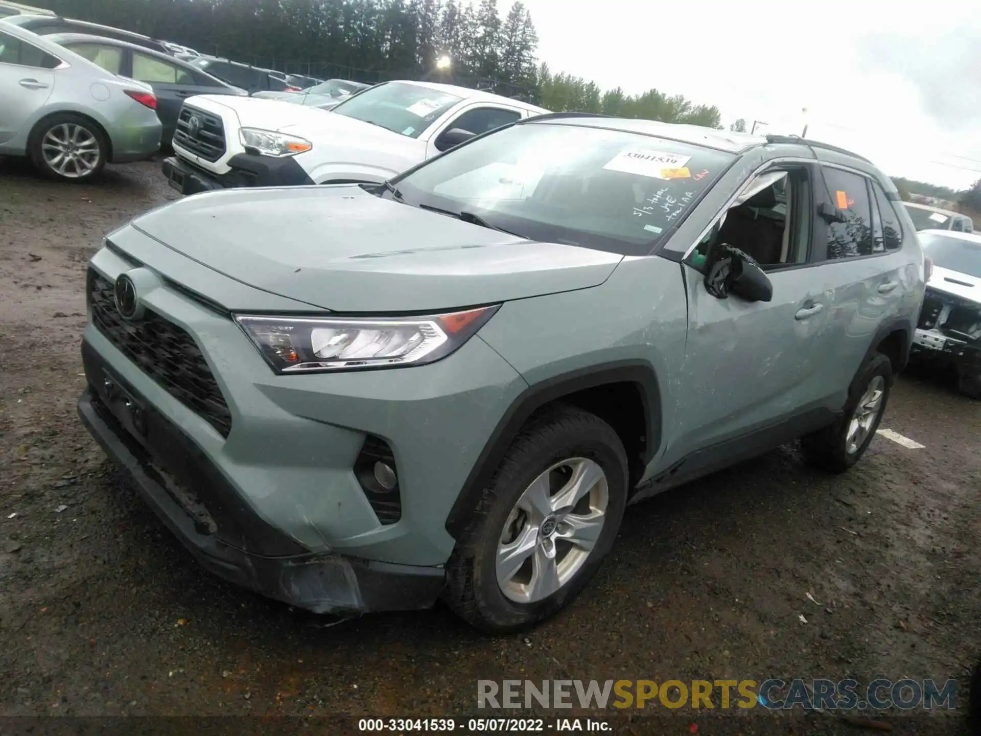 2 Photograph of a damaged car 2T3P1RFV6MW180640 TOYOTA RAV4 2021