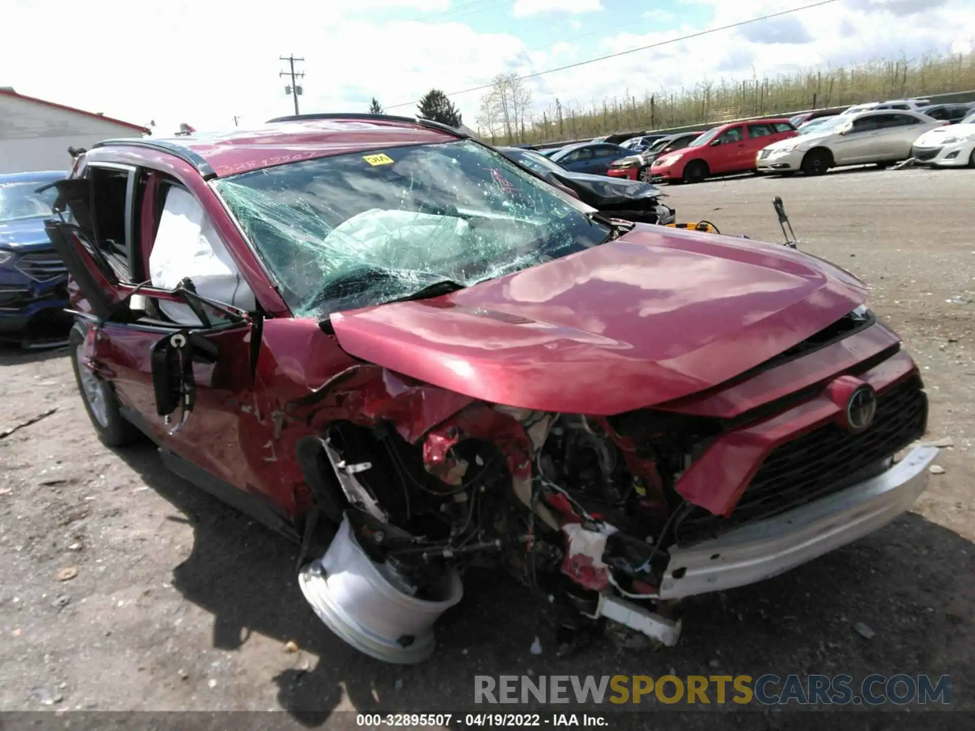 6 Photograph of a damaged car 2T3P1RFV6MW181156 TOYOTA RAV4 2021