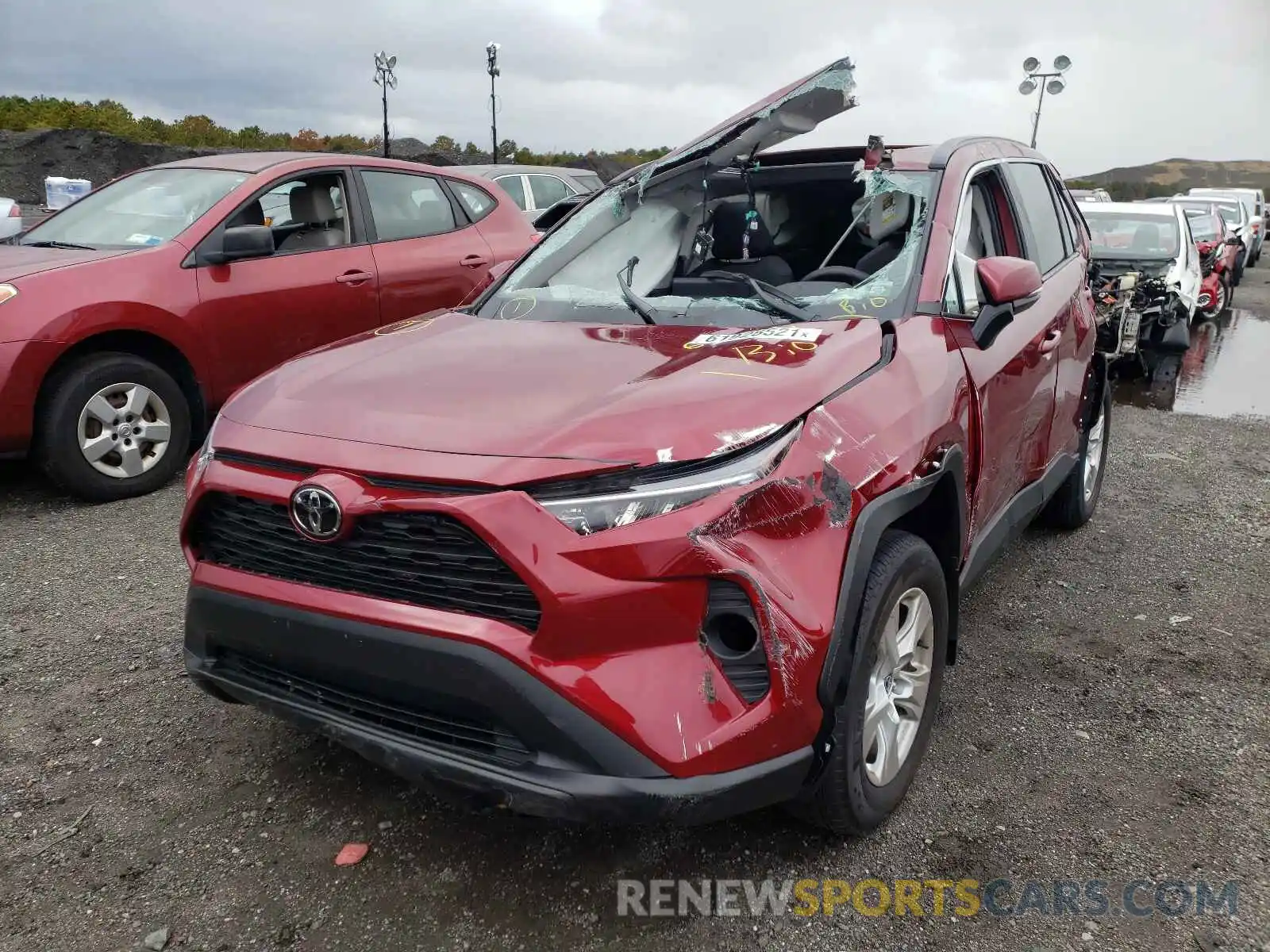 2 Photograph of a damaged car 2T3P1RFV6MW214897 TOYOTA RAV4 2021