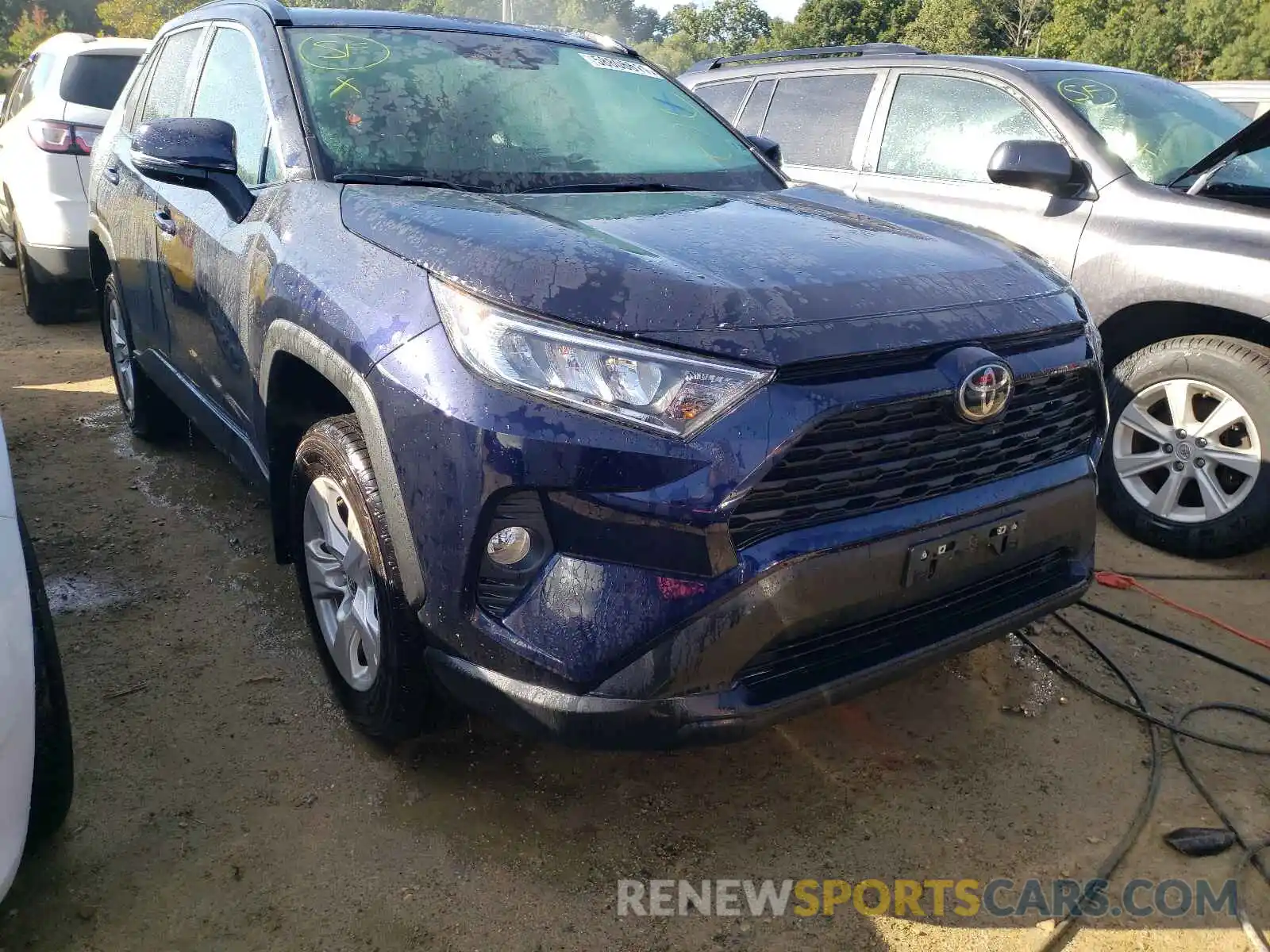 1 Photograph of a damaged car 2T3P1RFV6MW218884 TOYOTA RAV4 2021