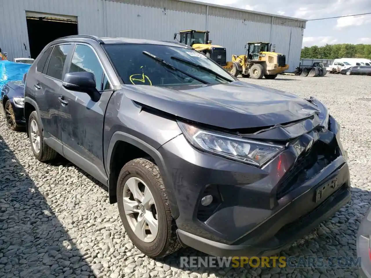 1 Photograph of a damaged car 2T3P1RFV6MW241324 TOYOTA RAV4 2021