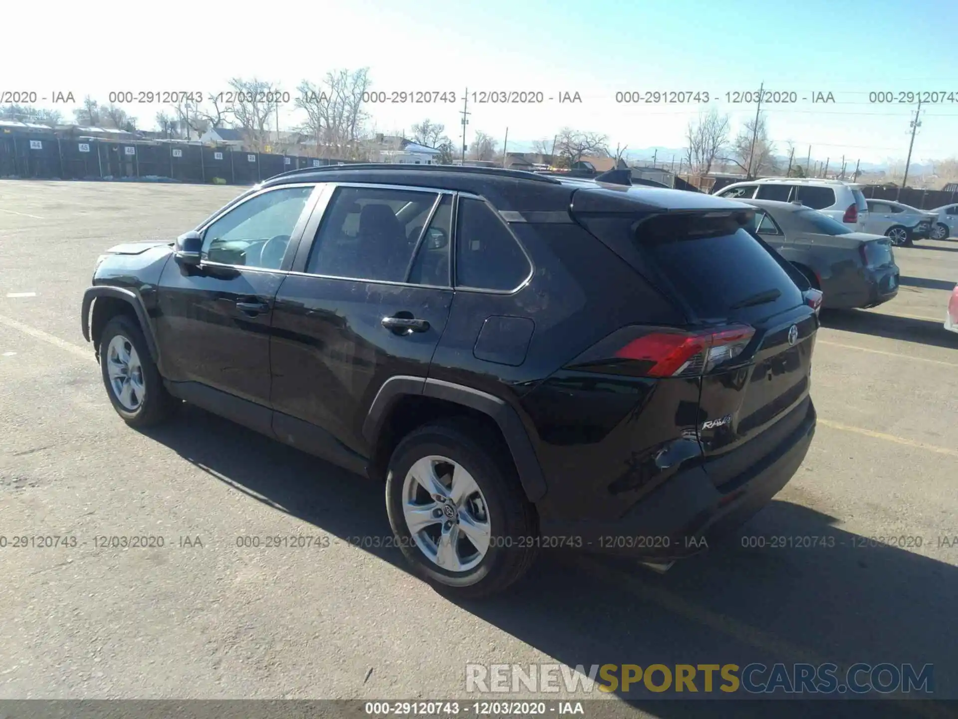 3 Фотография поврежденного автомобиля 2T3P1RFV7MC143467 TOYOTA RAV4 2021