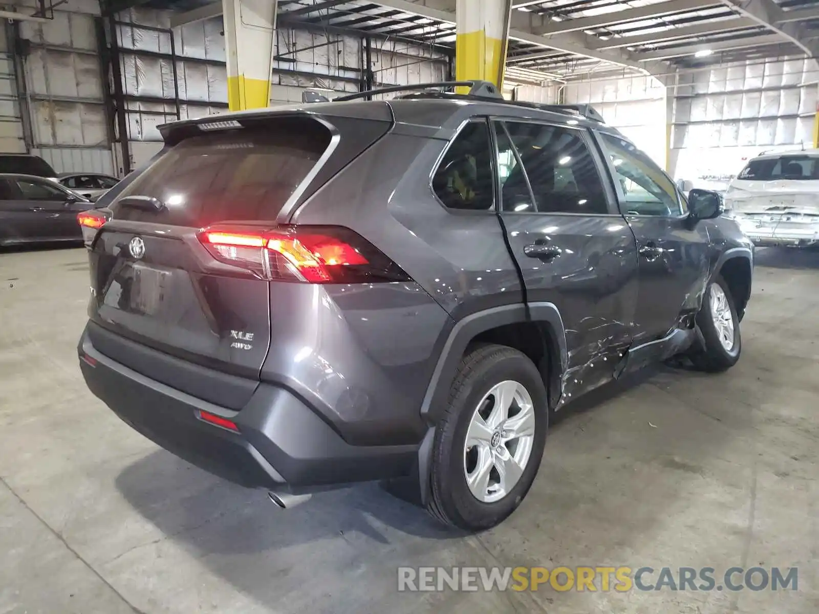 4 Фотография поврежденного автомобиля 2T3P1RFV7MC150404 TOYOTA RAV4 2021