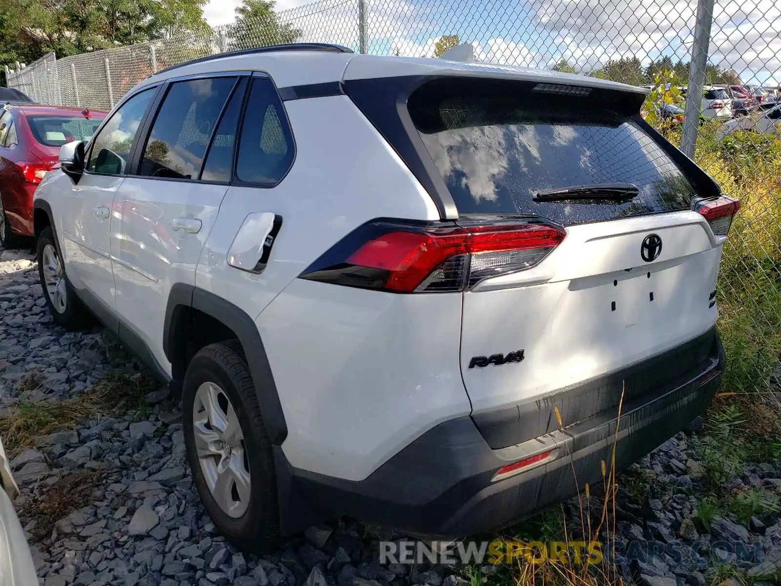 3 Фотография поврежденного автомобиля 2T3P1RFV7MC157997 TOYOTA RAV4 2021