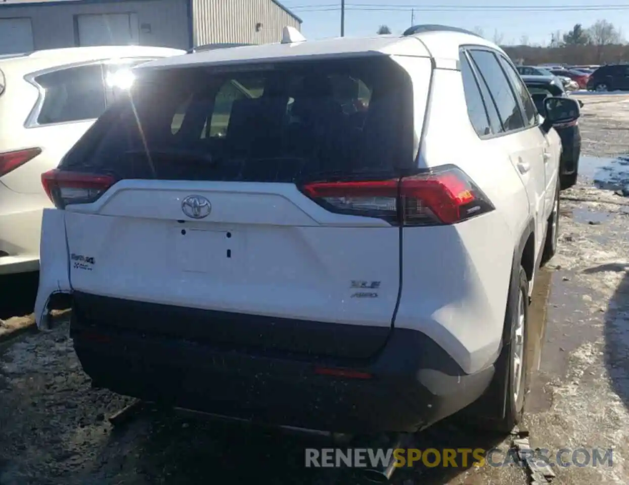 4 Photograph of a damaged car 2T3P1RFV7MC164089 TOYOTA RAV4 2021