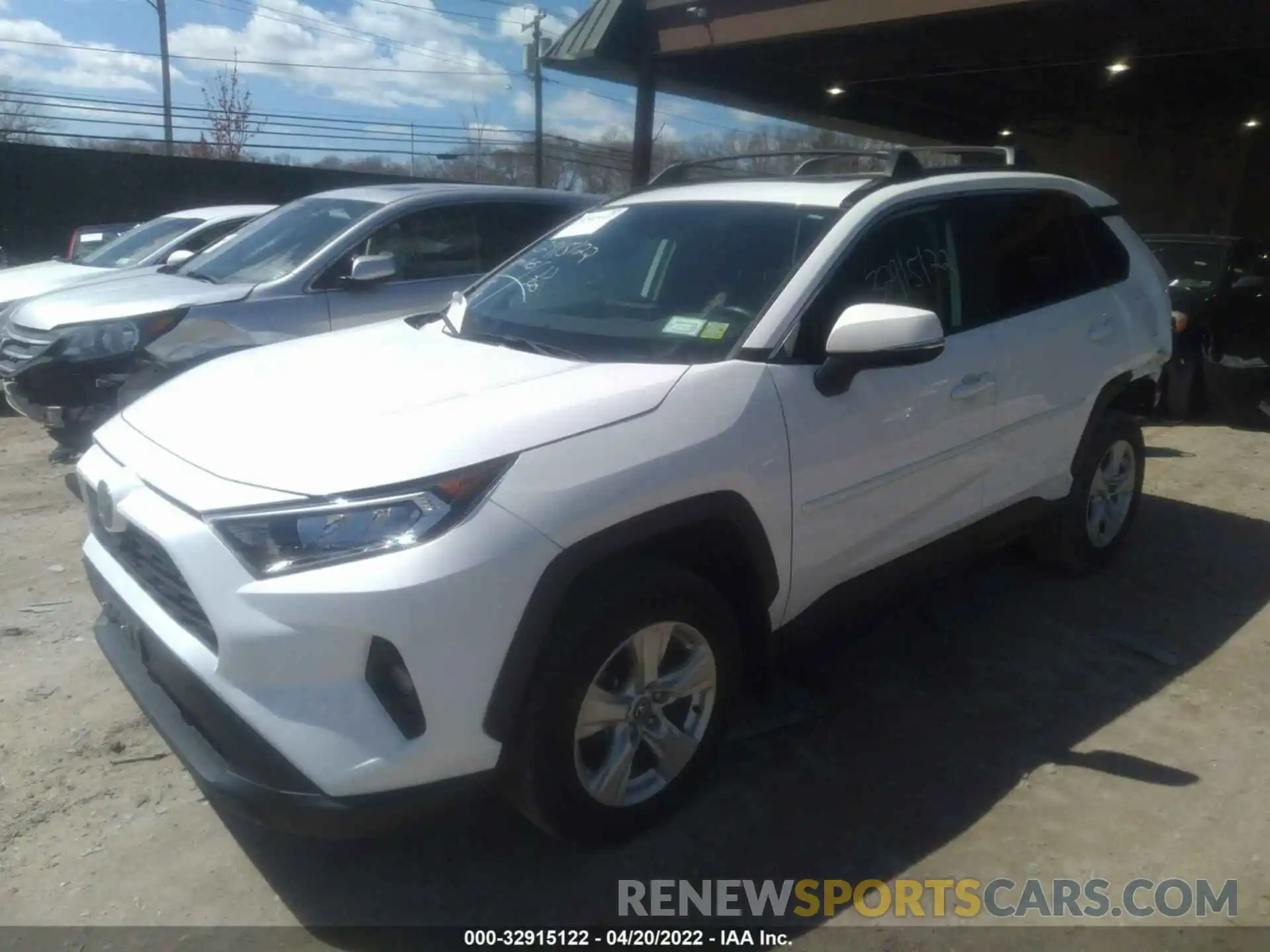 2 Photograph of a damaged car 2T3P1RFV7MC165453 TOYOTA RAV4 2021