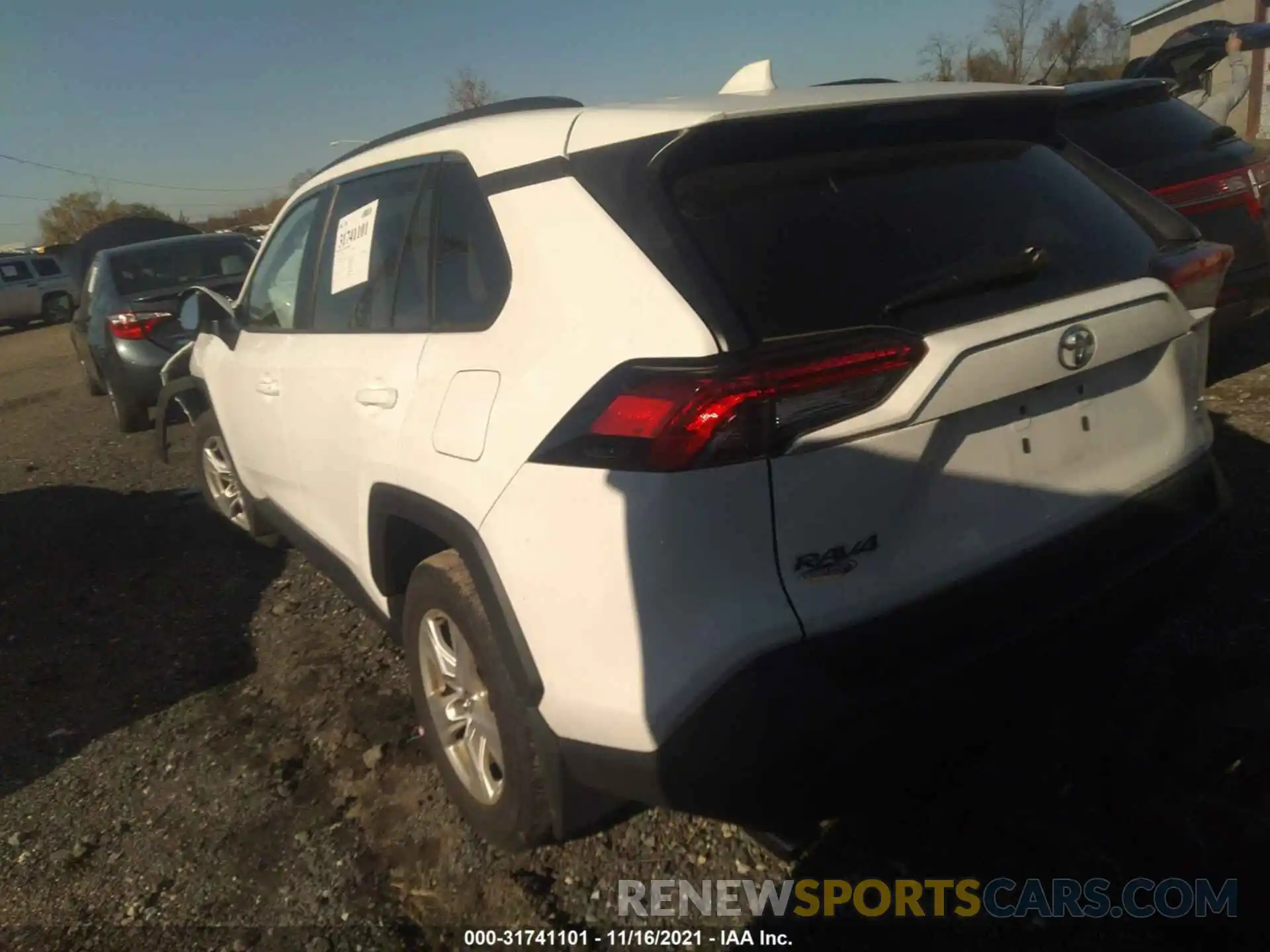 3 Photograph of a damaged car 2T3P1RFV7MC167445 TOYOTA RAV4 2021