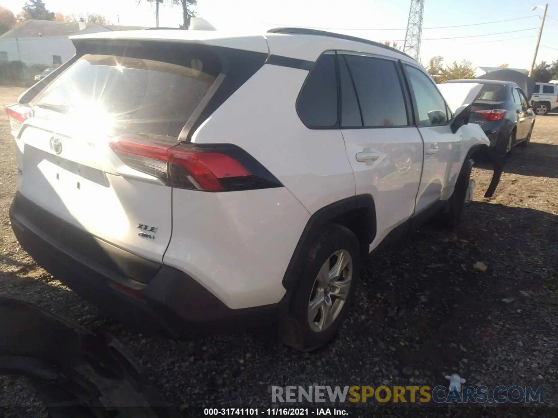 4 Photograph of a damaged car 2T3P1RFV7MC167445 TOYOTA RAV4 2021