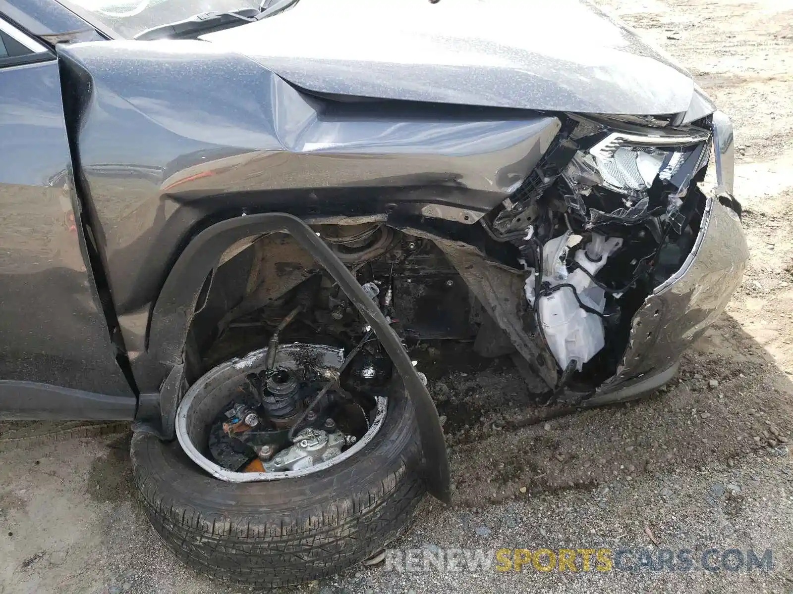 9 Photograph of a damaged car 2T3P1RFV7MC192717 TOYOTA RAV4 2021