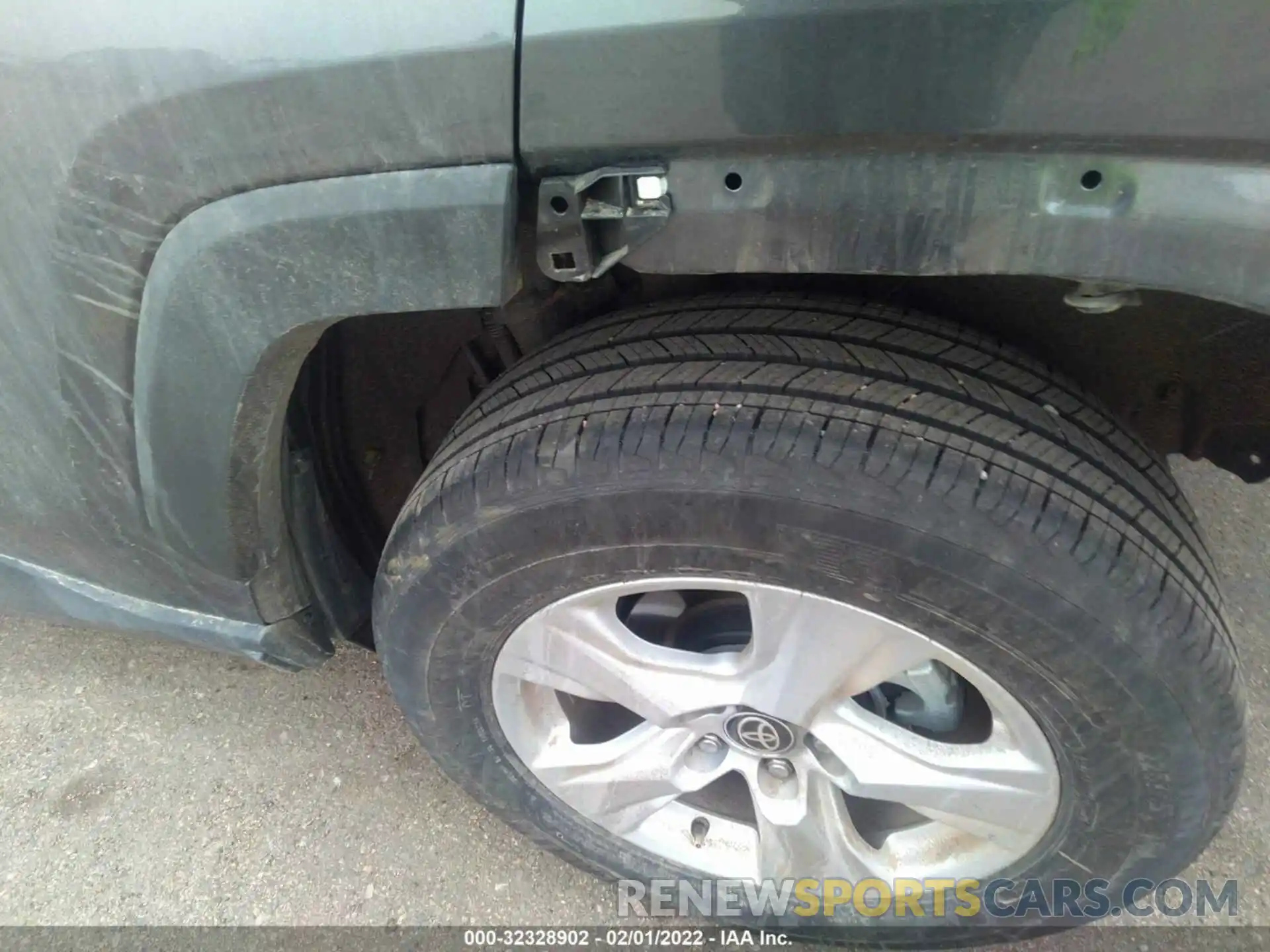 13 Фотография поврежденного автомобиля 2T3P1RFV7MC223724 TOYOTA RAV4 2021