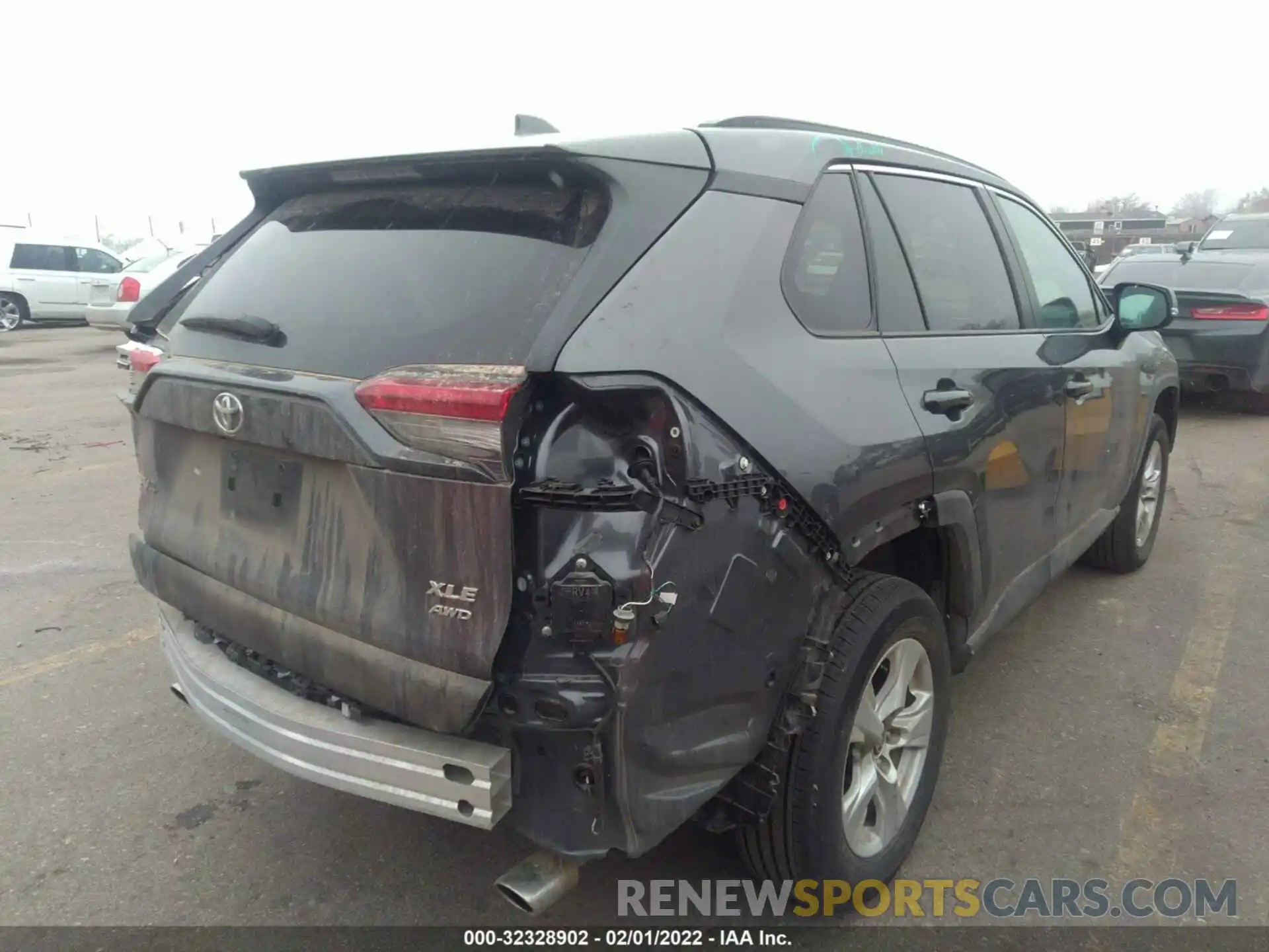 6 Photograph of a damaged car 2T3P1RFV7MC223724 TOYOTA RAV4 2021