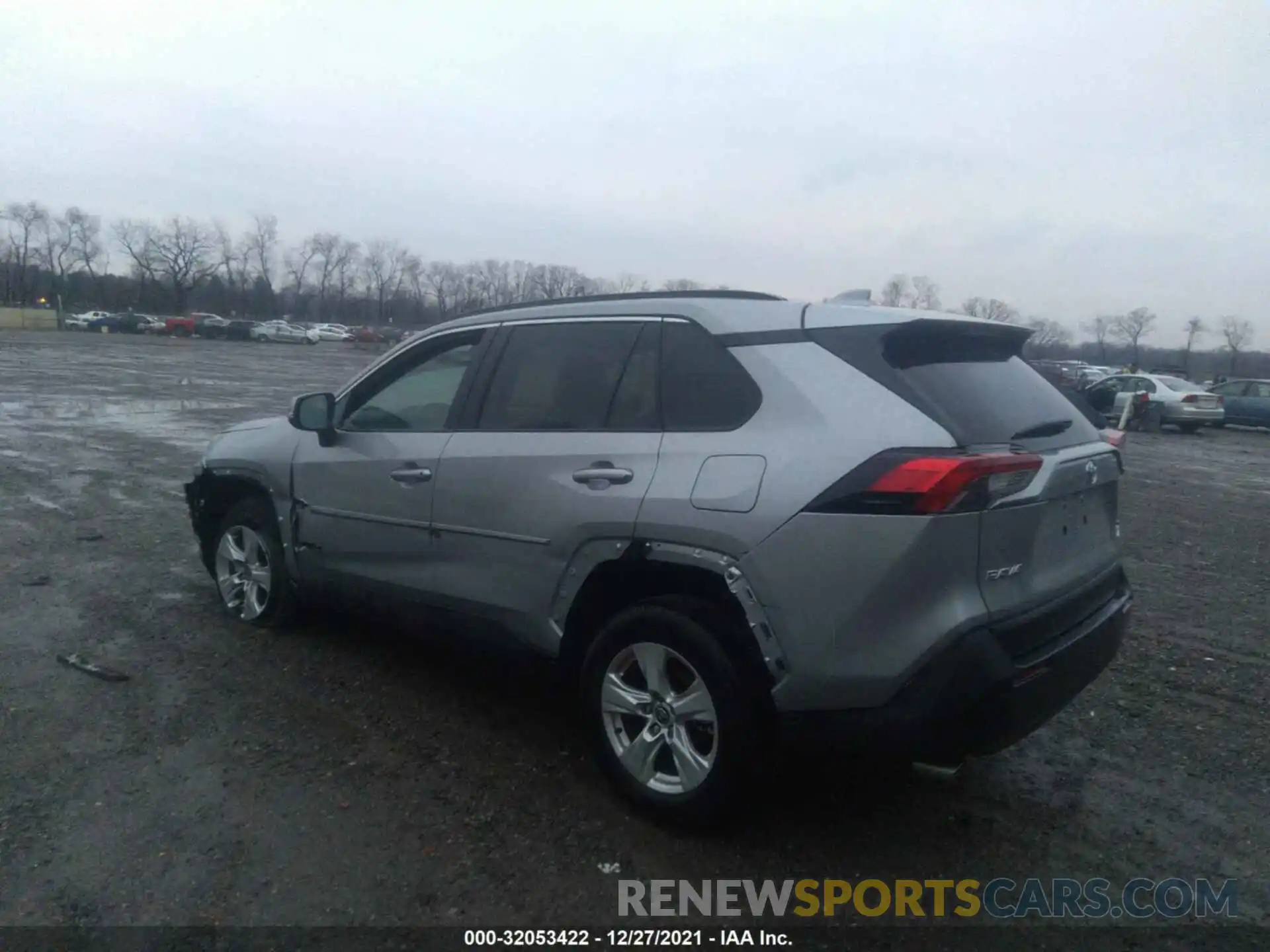 3 Photograph of a damaged car 2T3P1RFV7MC237056 TOYOTA RAV4 2021