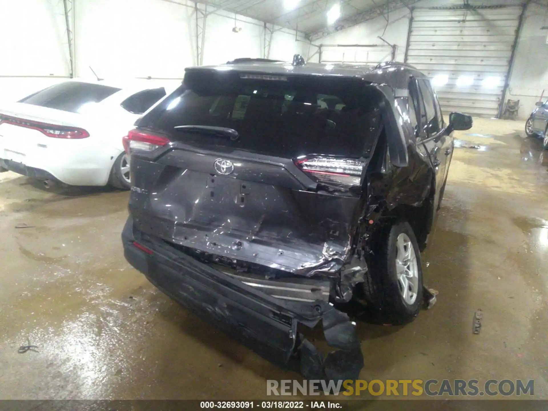 6 Photograph of a damaged car 2T3P1RFV7MC238594 TOYOTA RAV4 2021