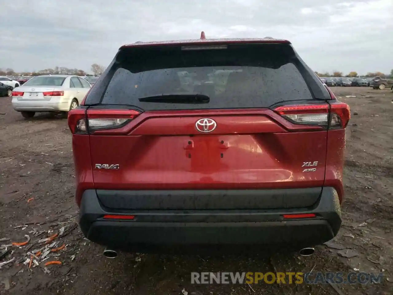 6 Photograph of a damaged car 2T3P1RFV7MW152295 TOYOTA RAV4 2021