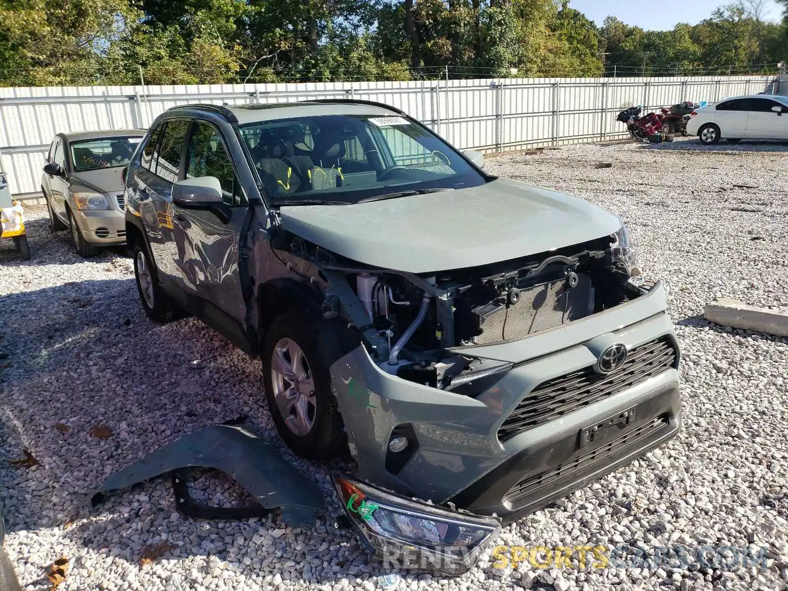 1 Photograph of a damaged car 2T3P1RFV7MW188097 TOYOTA RAV4 2021