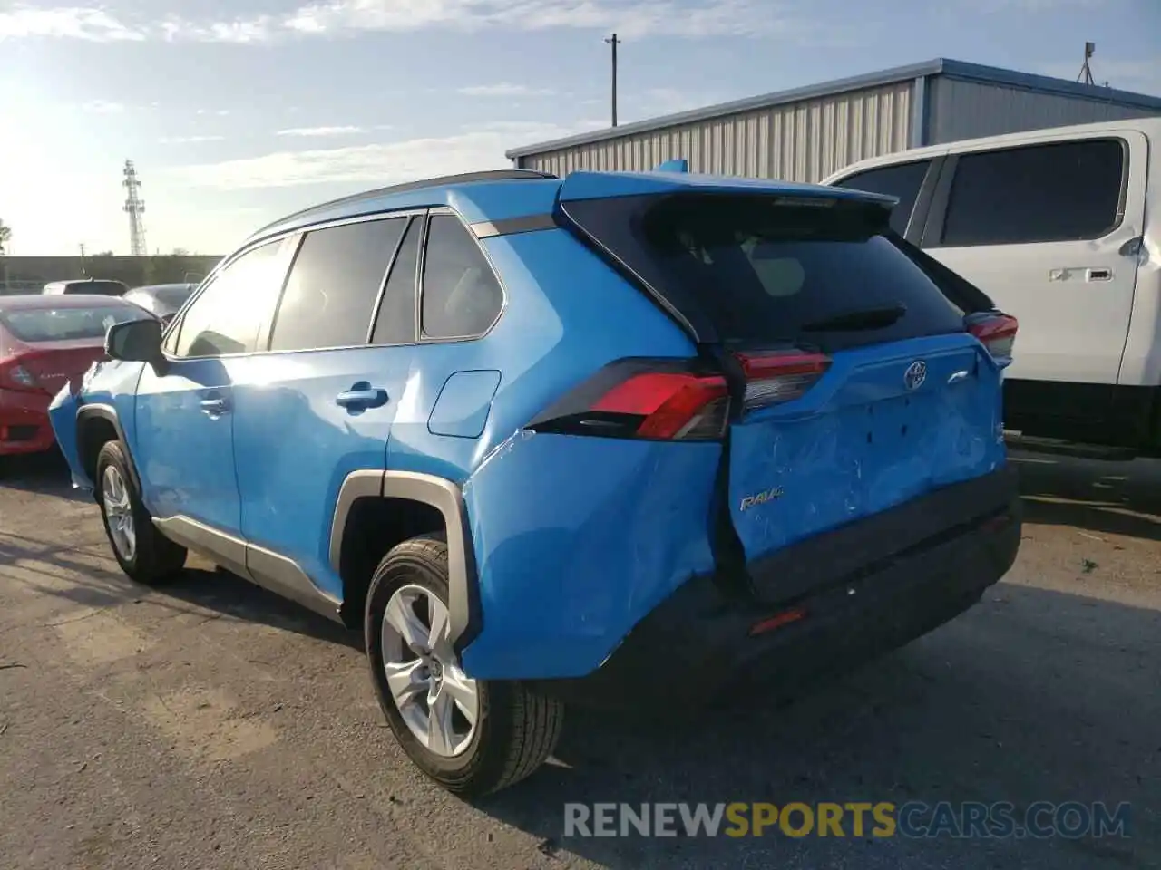 3 Photograph of a damaged car 2T3P1RFV7MW215377 TOYOTA RAV4 2021