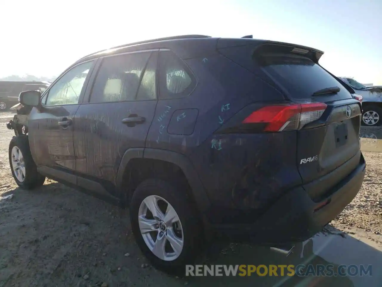 3 Photograph of a damaged car 2T3P1RFV7MW217002 TOYOTA RAV4 2021