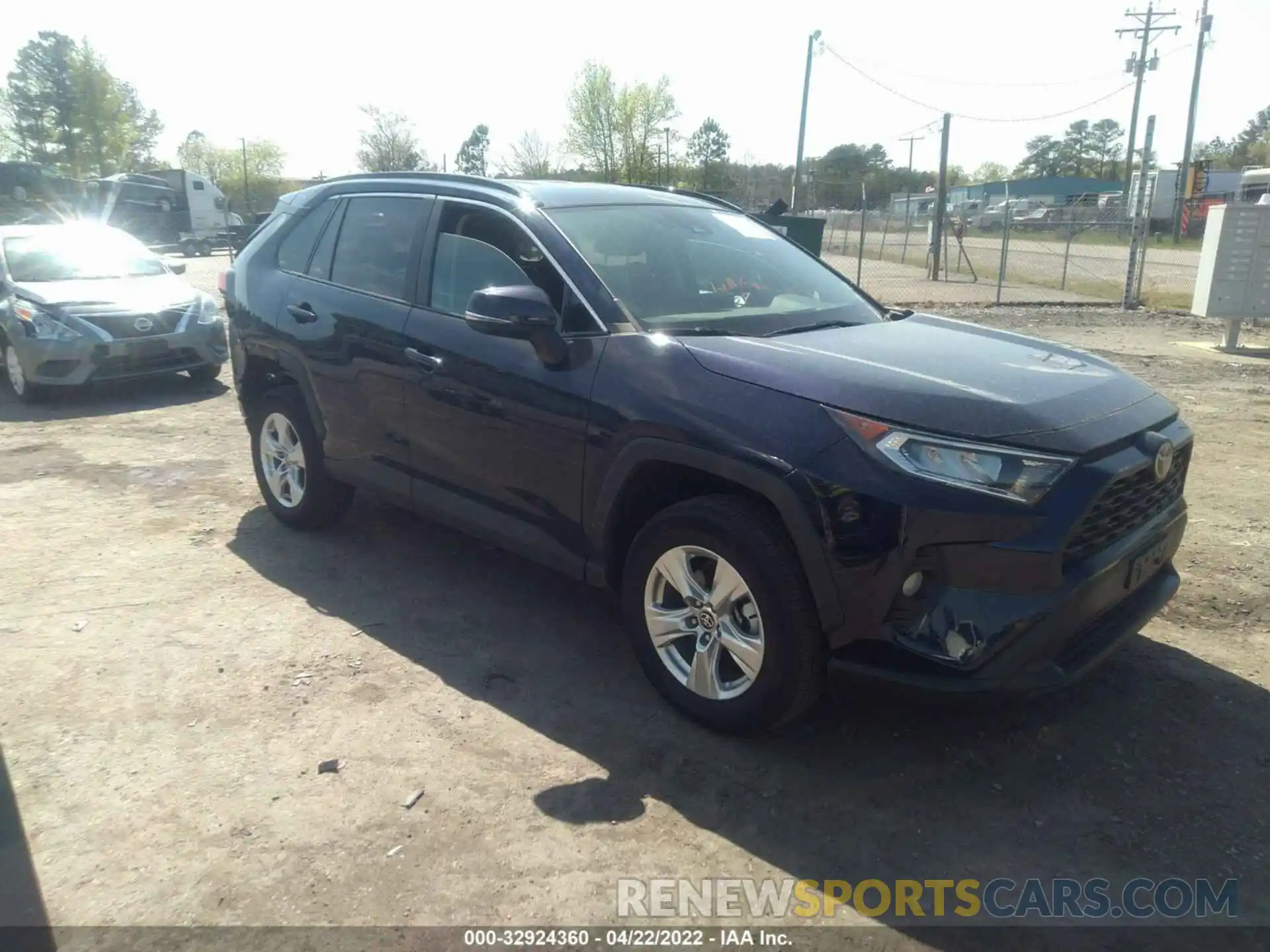 1 Photograph of a damaged car 2T3P1RFV7MW225407 TOYOTA RAV4 2021