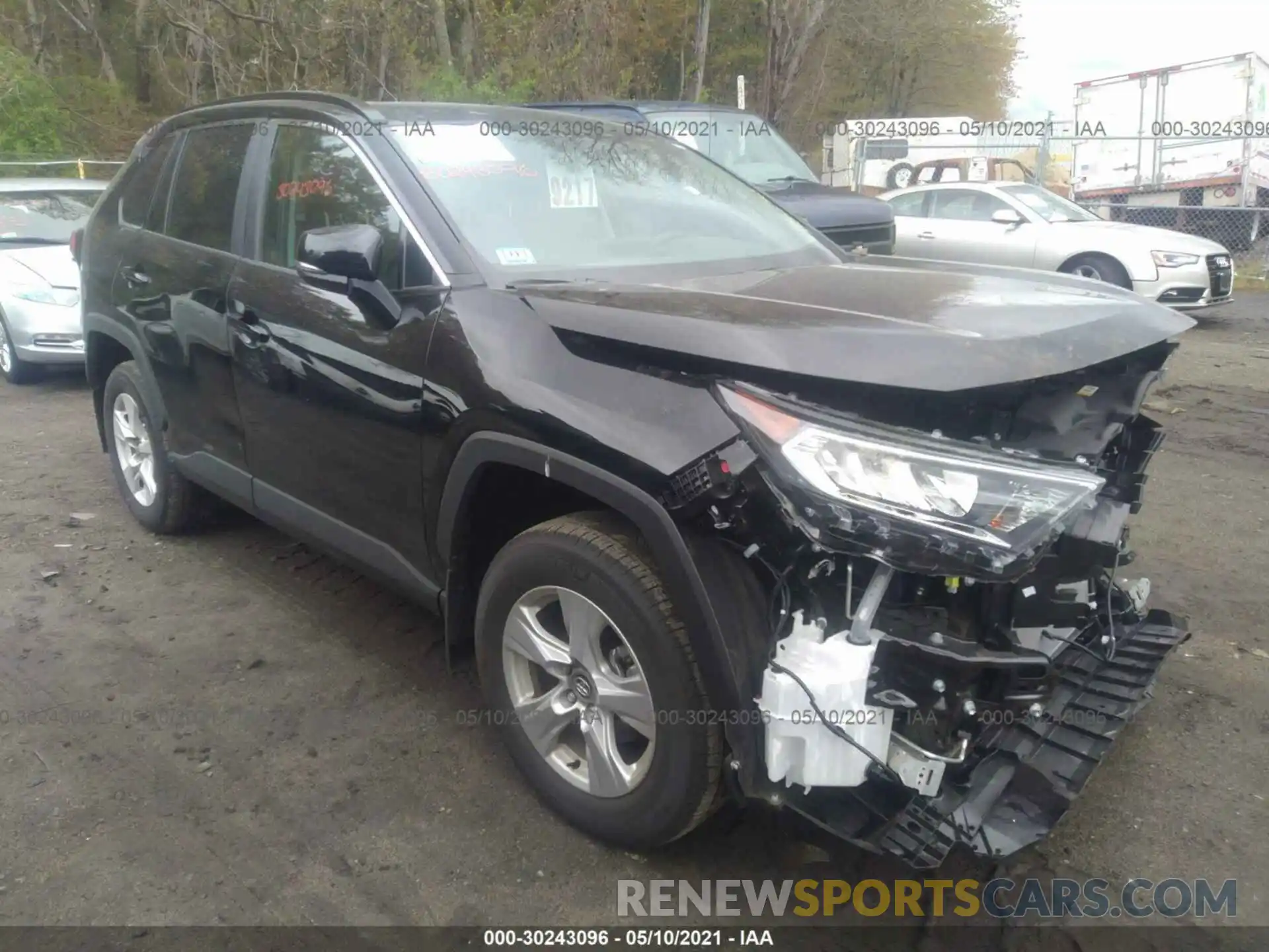 1 Photograph of a damaged car 2T3P1RFV8MC142960 TOYOTA RAV4 2021