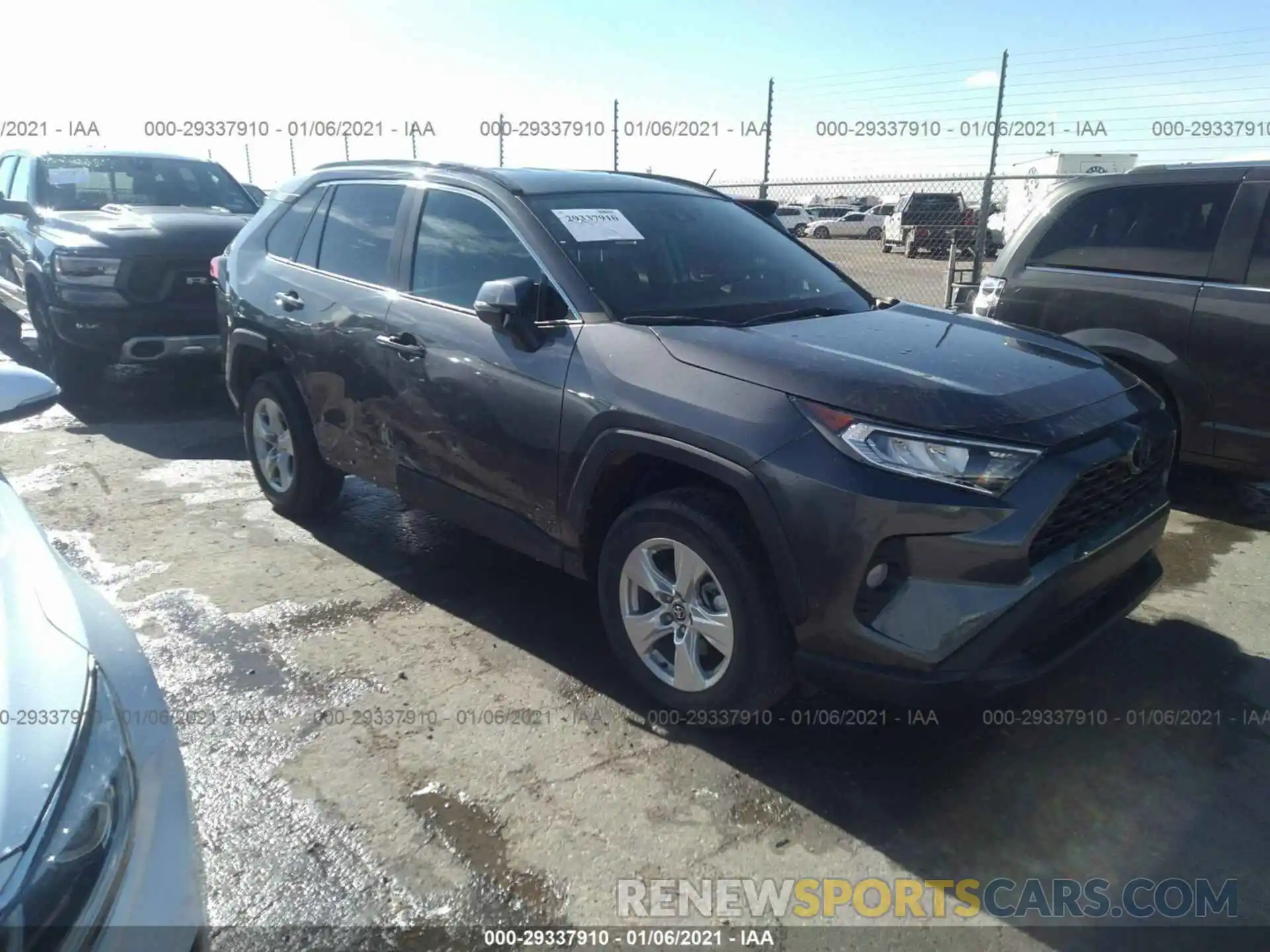 1 Фотография поврежденного автомобиля 2T3P1RFV8MC143722 TOYOTA RAV4 2021