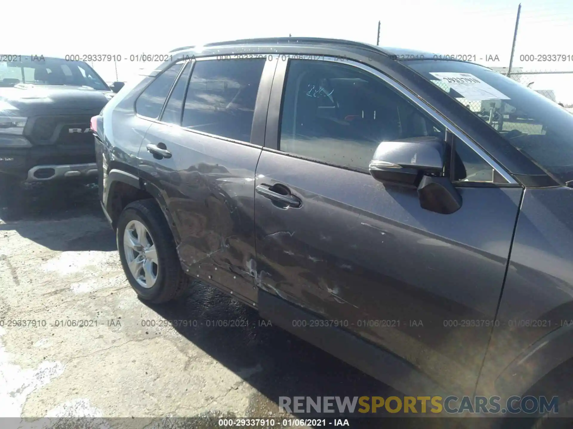 6 Photograph of a damaged car 2T3P1RFV8MC143722 TOYOTA RAV4 2021