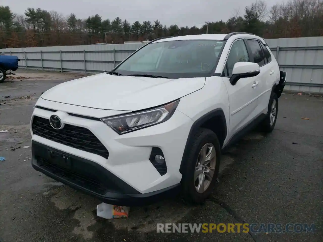 2 Photograph of a damaged car 2T3P1RFV8MC150380 TOYOTA RAV4 2021