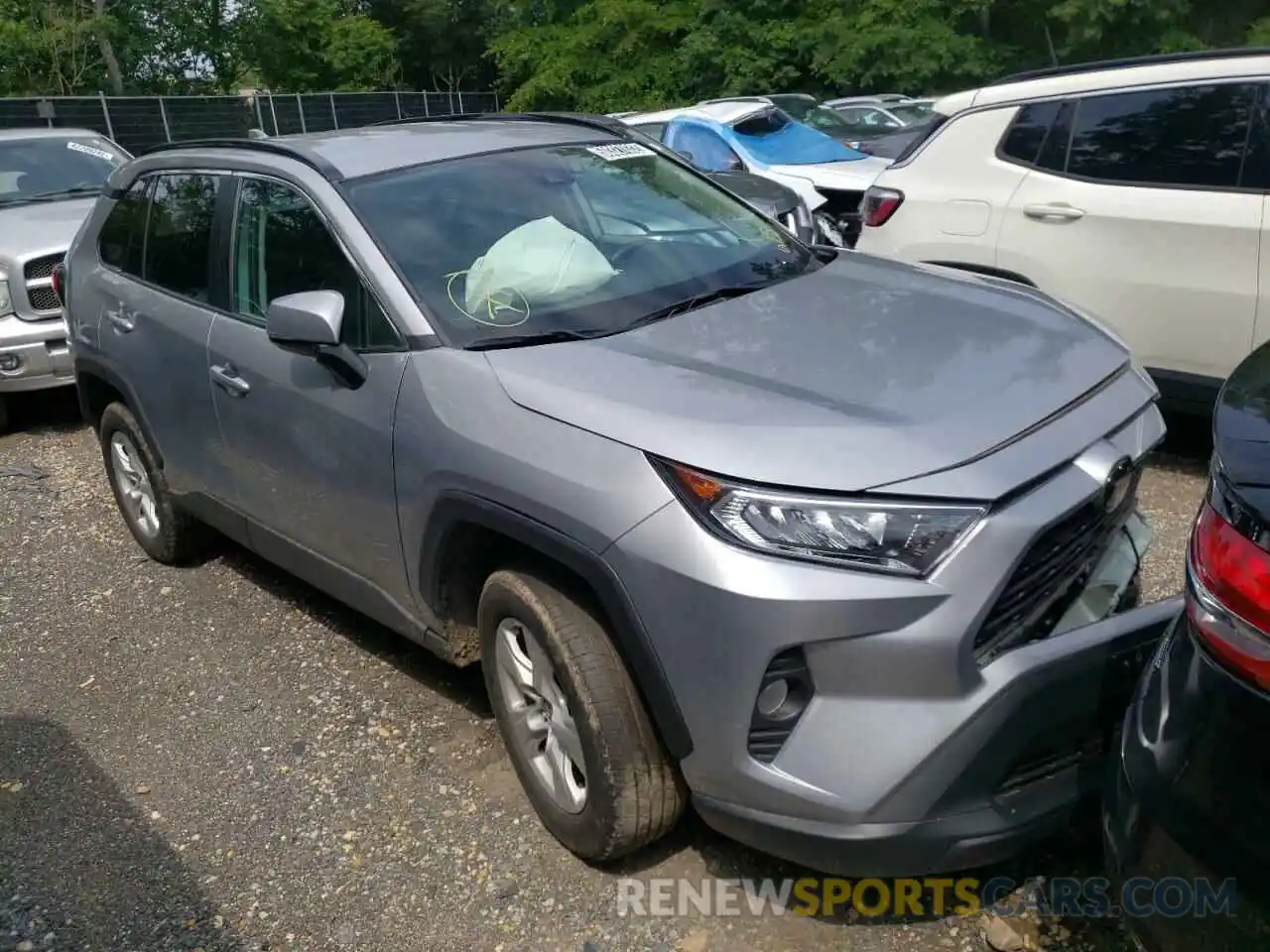 1 Photograph of a damaged car 2T3P1RFV8MC157362 TOYOTA RAV4 2021