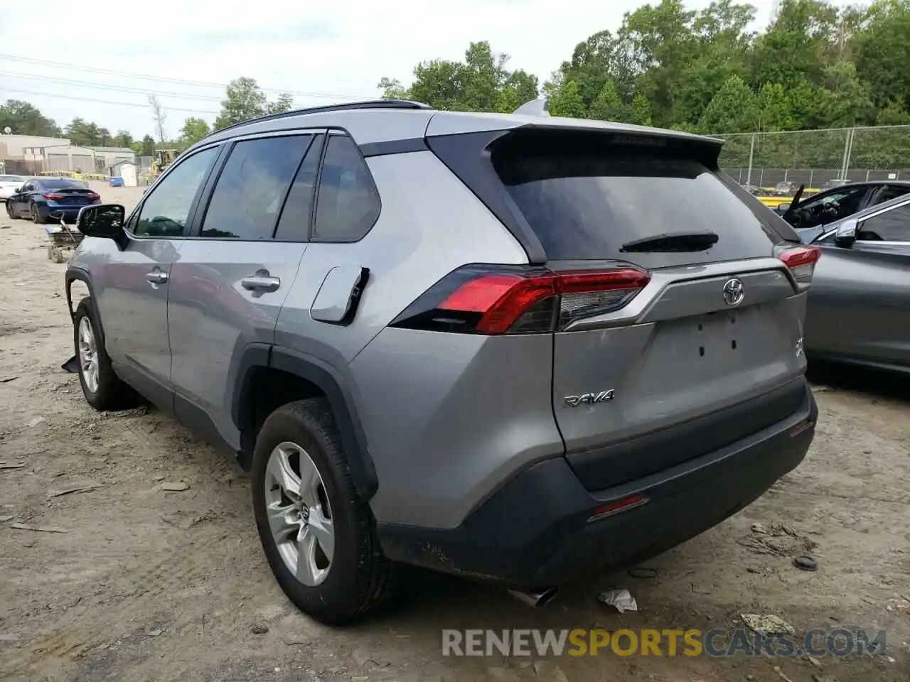 3 Photograph of a damaged car 2T3P1RFV8MC157362 TOYOTA RAV4 2021