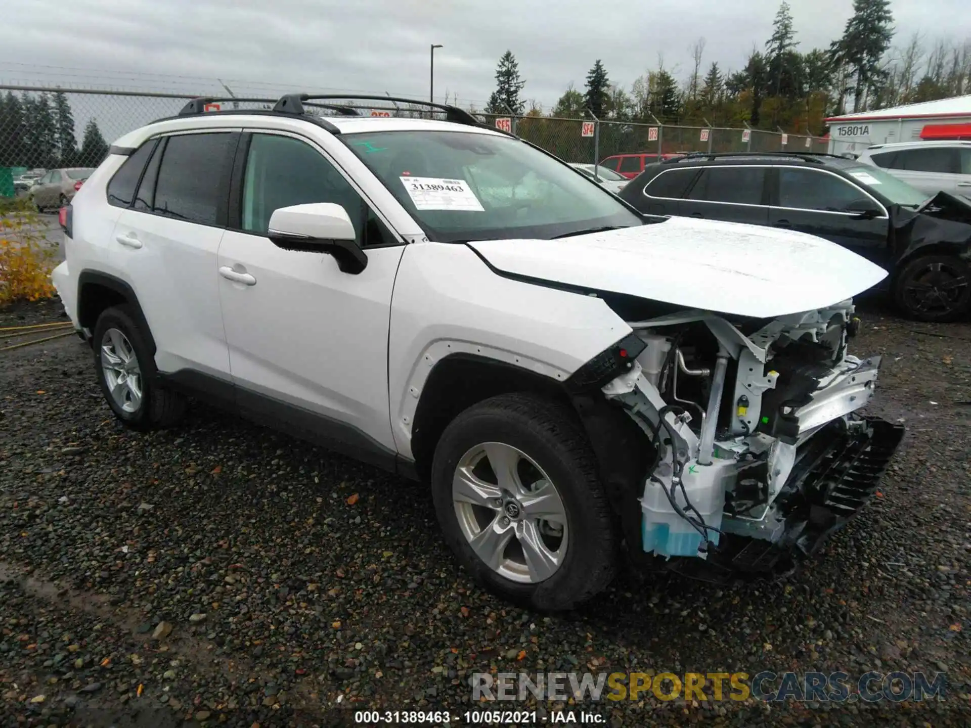 1 Photograph of a damaged car 2T3P1RFV8MC169365 TOYOTA RAV4 2021