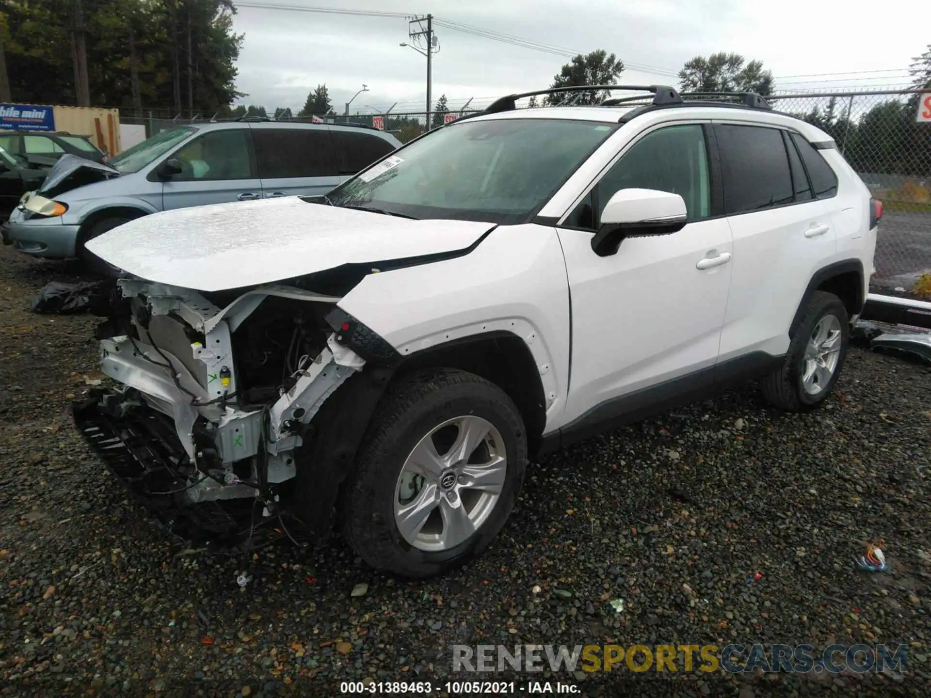 2 Photograph of a damaged car 2T3P1RFV8MC169365 TOYOTA RAV4 2021