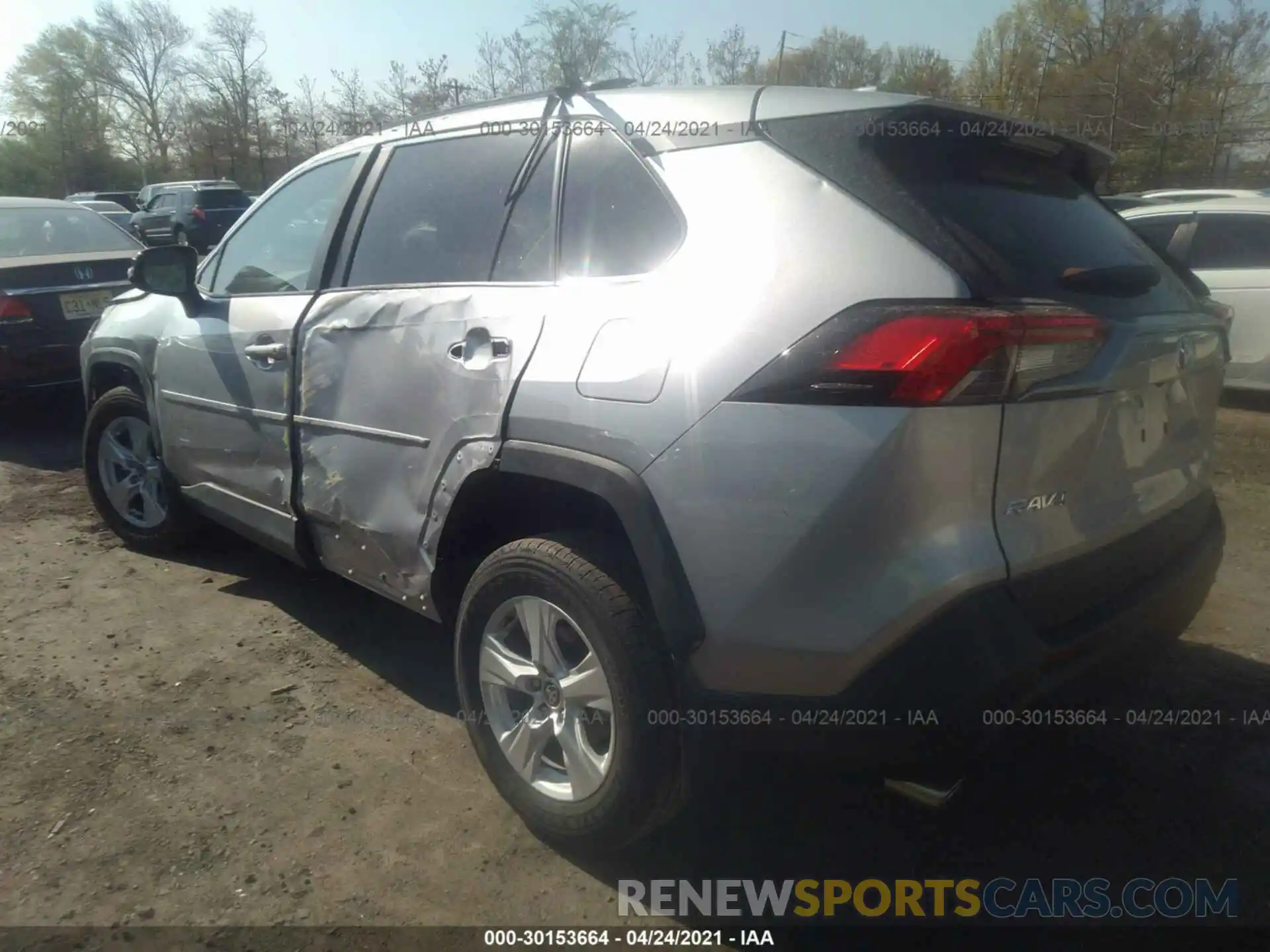 3 Фотография поврежденного автомобиля 2T3P1RFV8MC186876 TOYOTA RAV4 2021