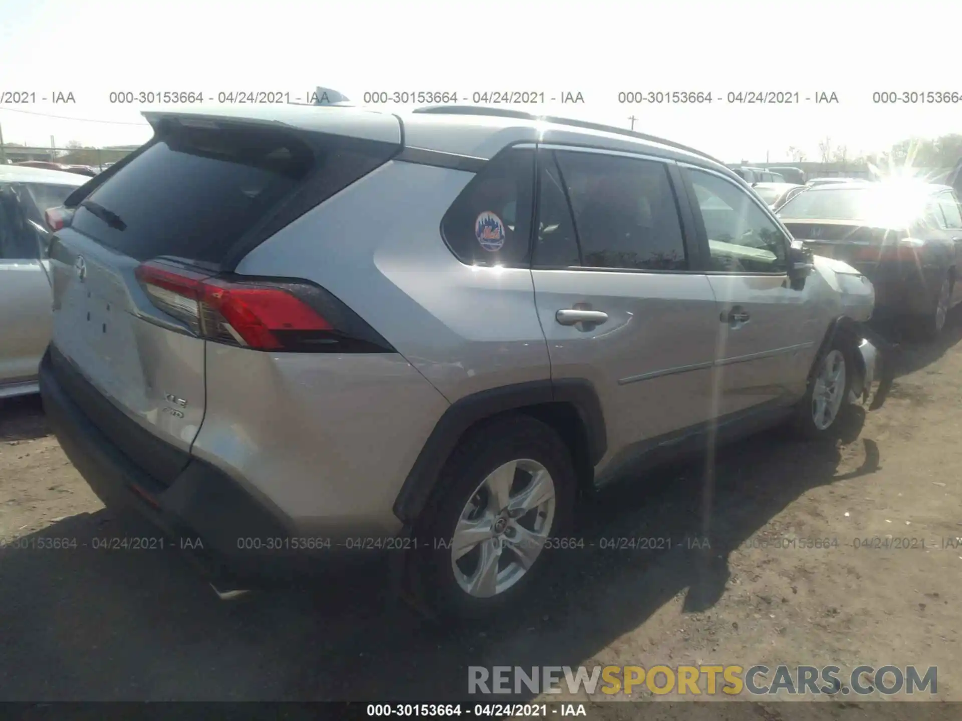 4 Фотография поврежденного автомобиля 2T3P1RFV8MC186876 TOYOTA RAV4 2021