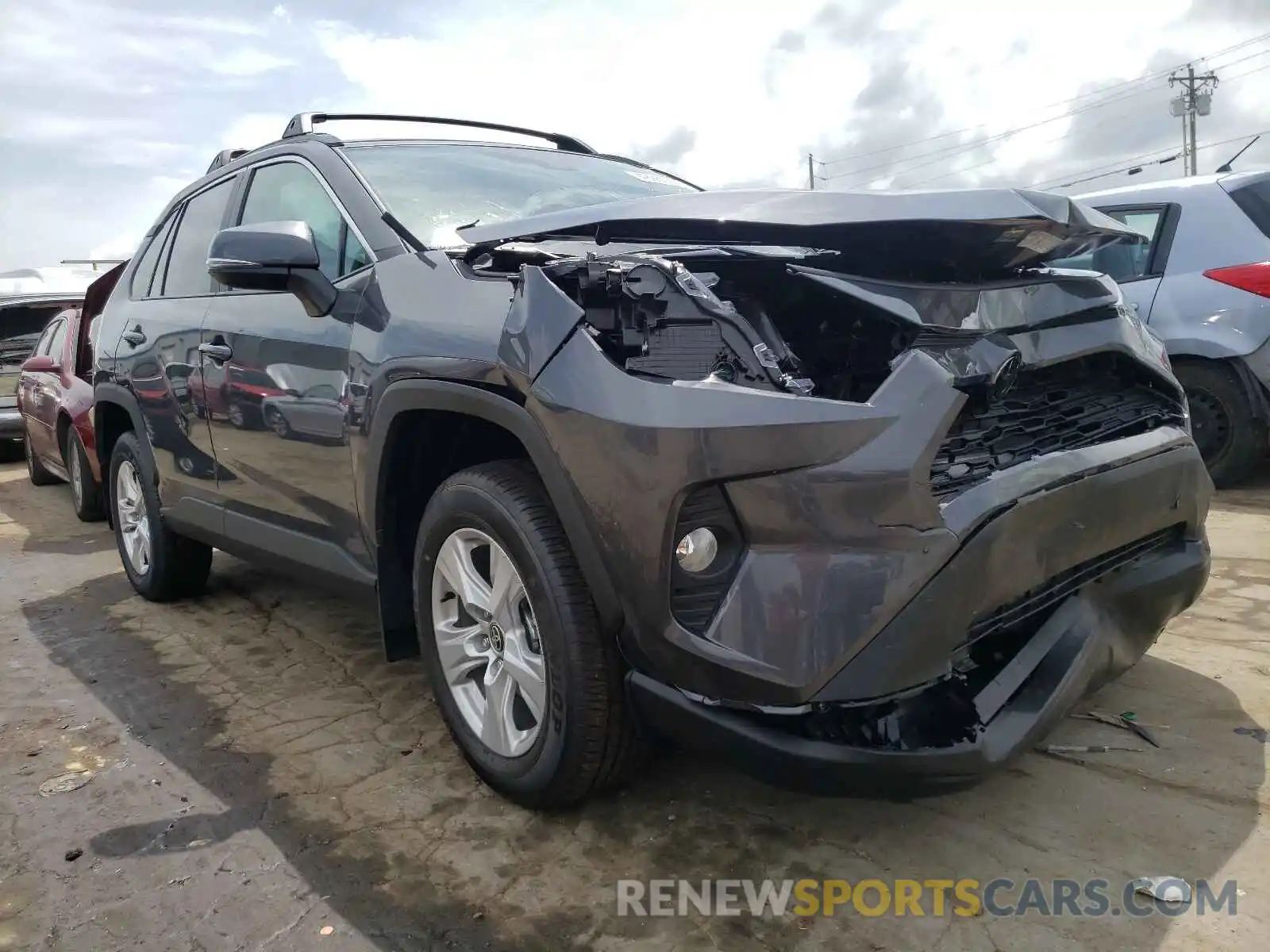 1 Photograph of a damaged car 2T3P1RFV8MC212456 TOYOTA RAV4 2021